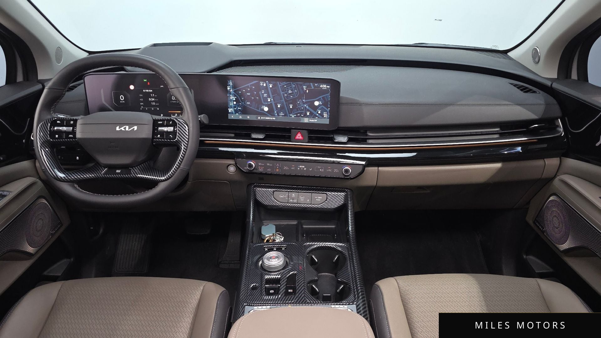 Kia Canival 2025 — миниатюра 7
