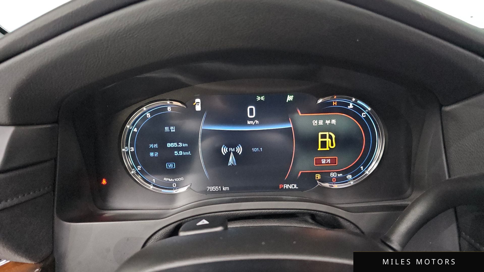 Cadillac Escalade 2020 — миниатюра 11
