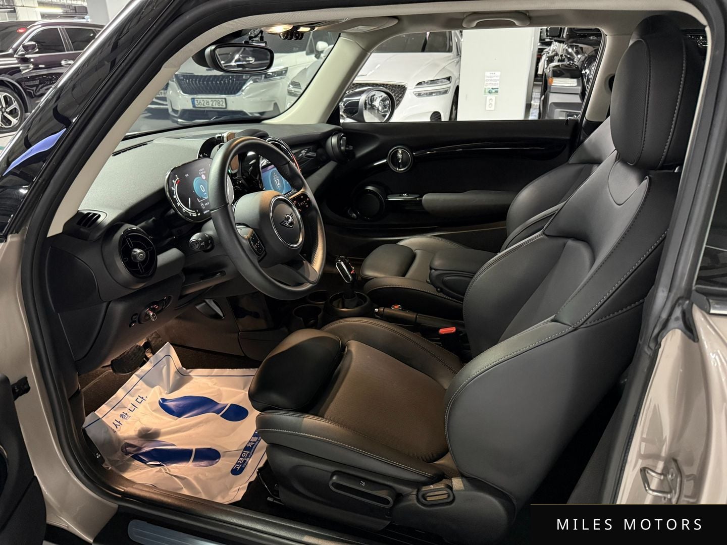 MINI Cooper 2022 — миниатюра 8