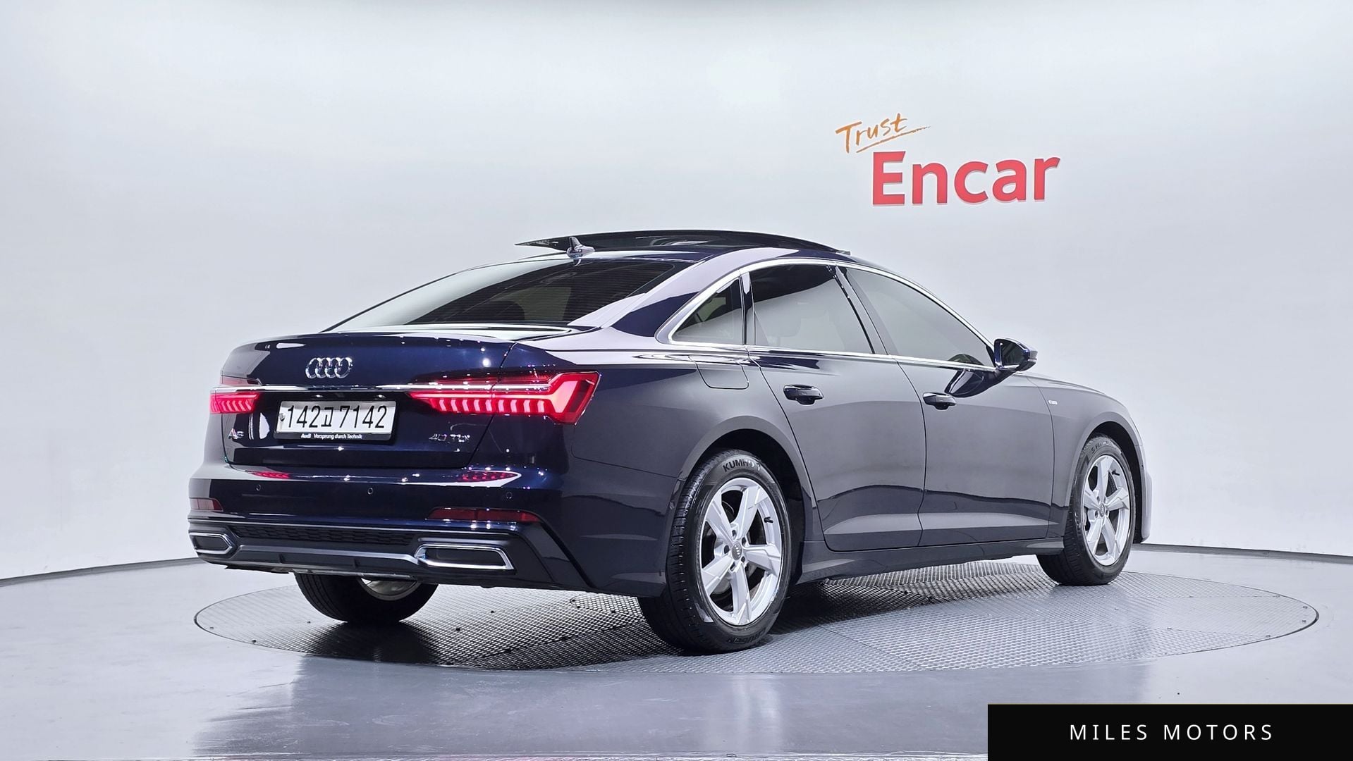 Audi A6 (C8) 2021 — миниатюра 2