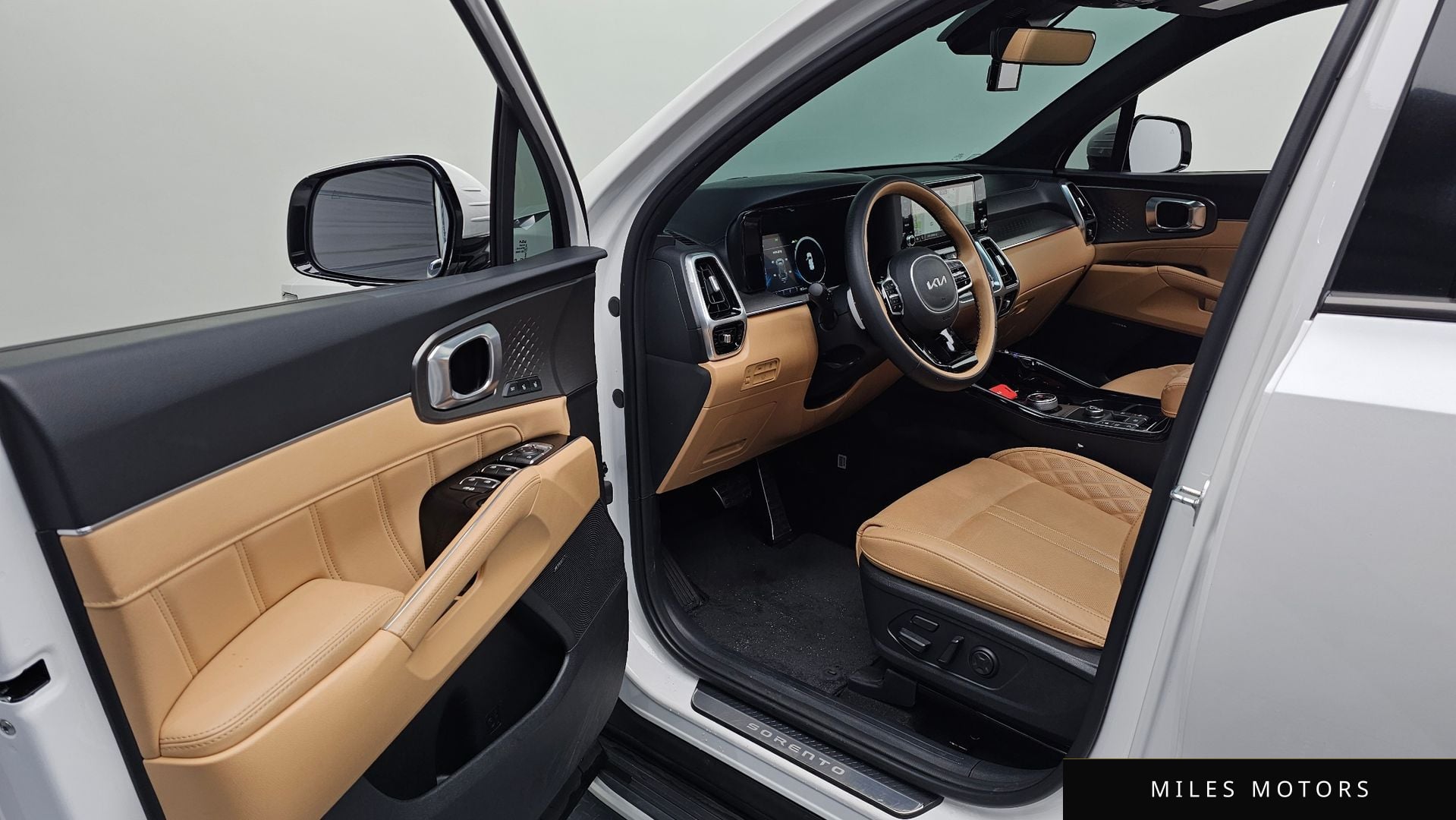 Kia Sorento 2023 — миниатюра 10