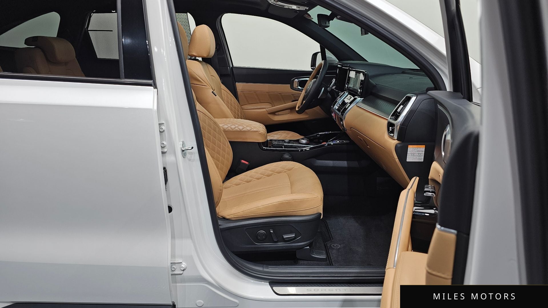 Kia Sorento 2023 — миниатюра 11