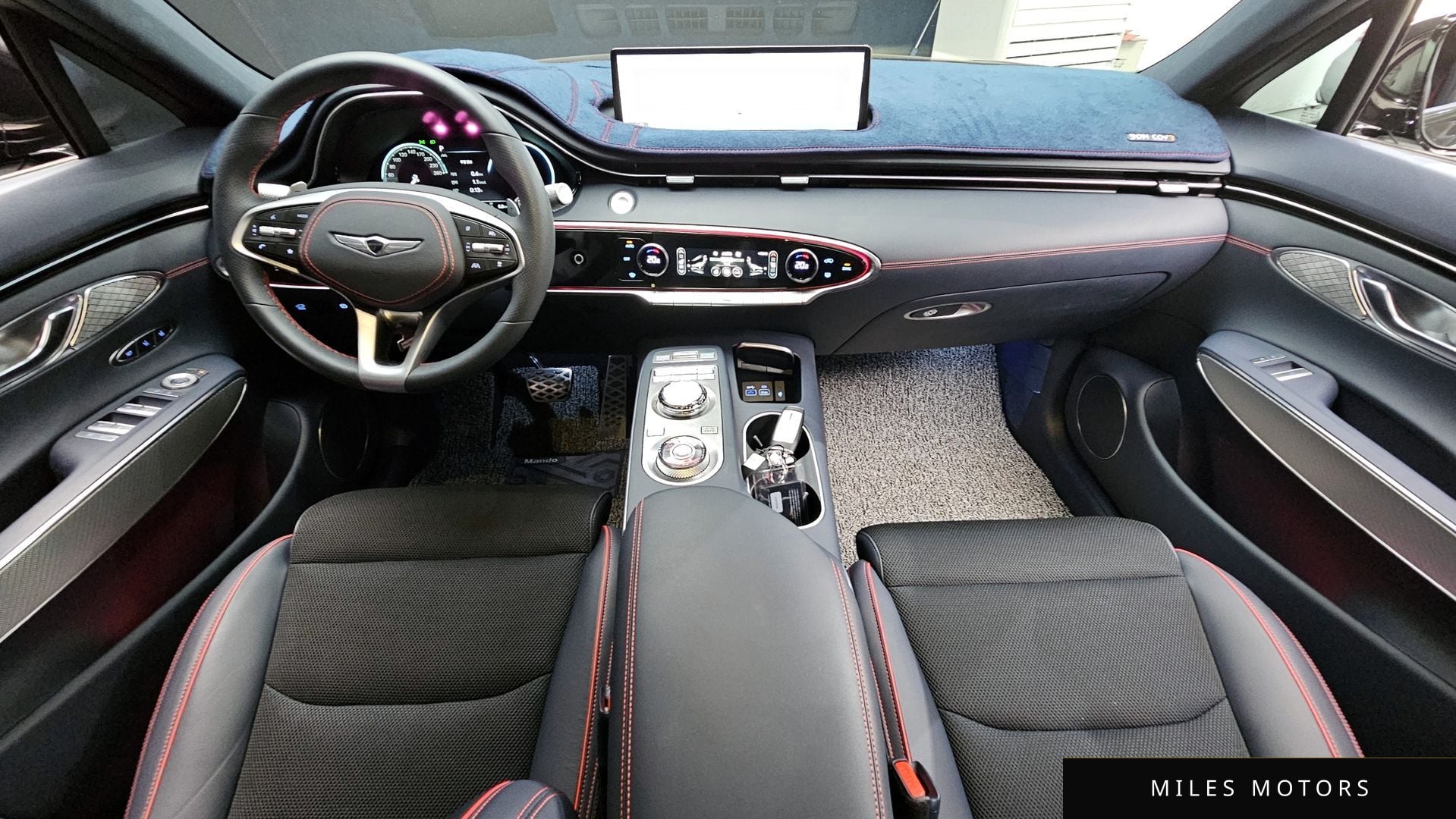 Genesis GV70 2023 — миниатюра 9