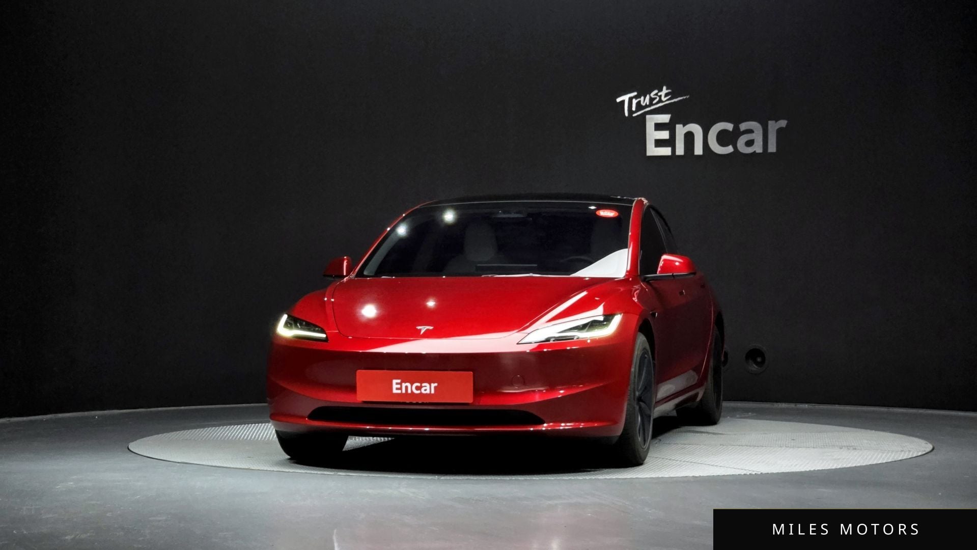 Tesla Model 3 2024 — миниатюра 3