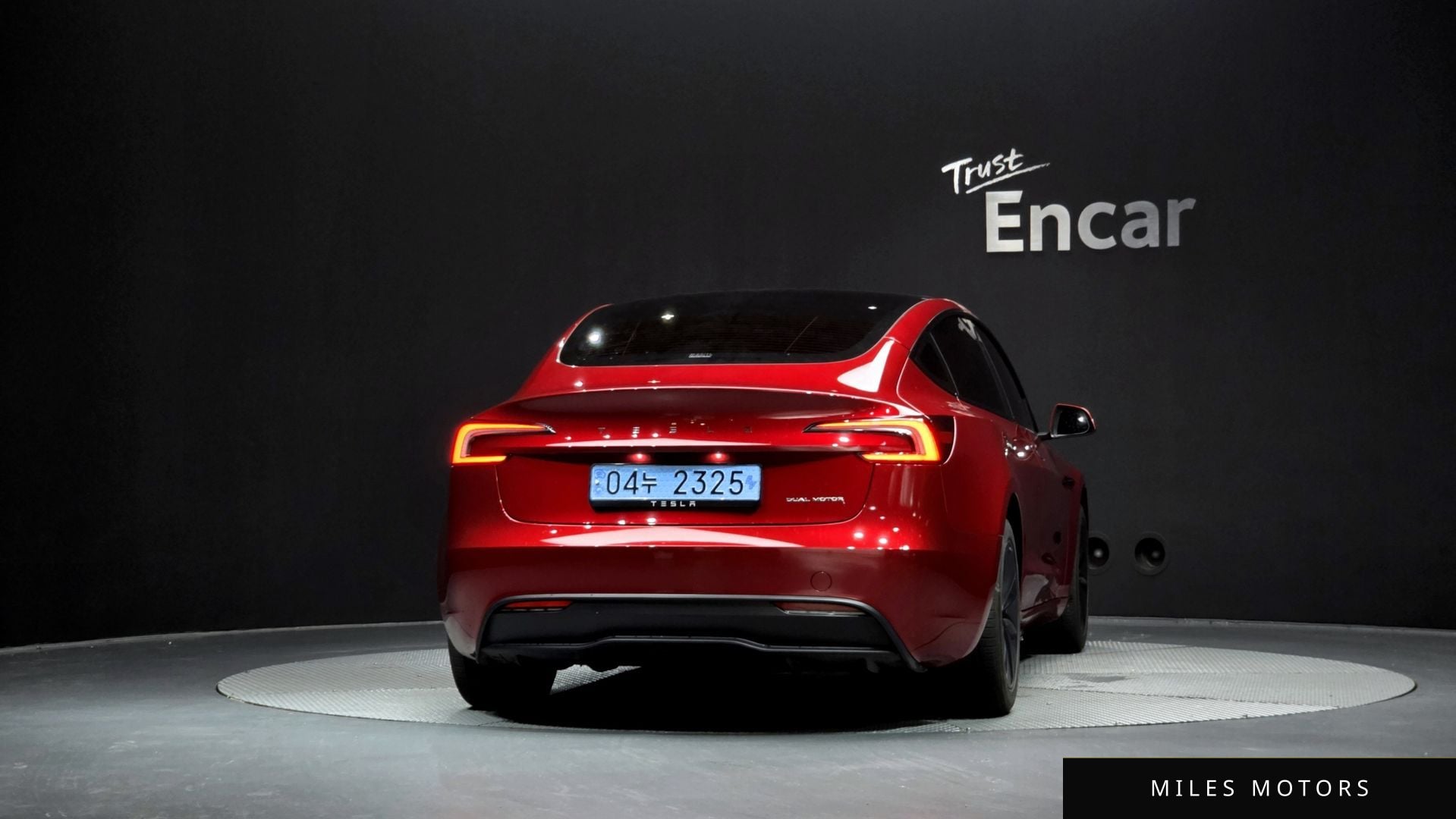Tesla Model 3 2024 — миниатюра 4