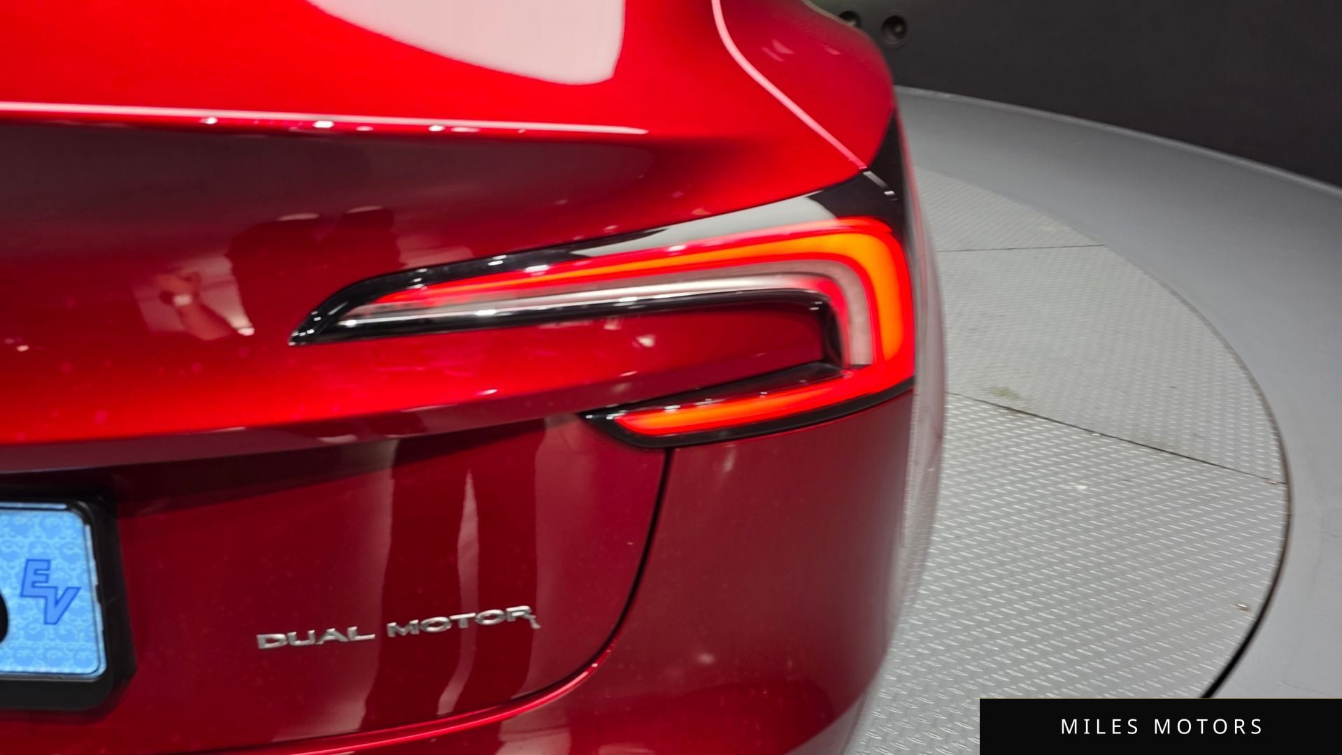 Tesla Model 3 2024 — миниатюра 9