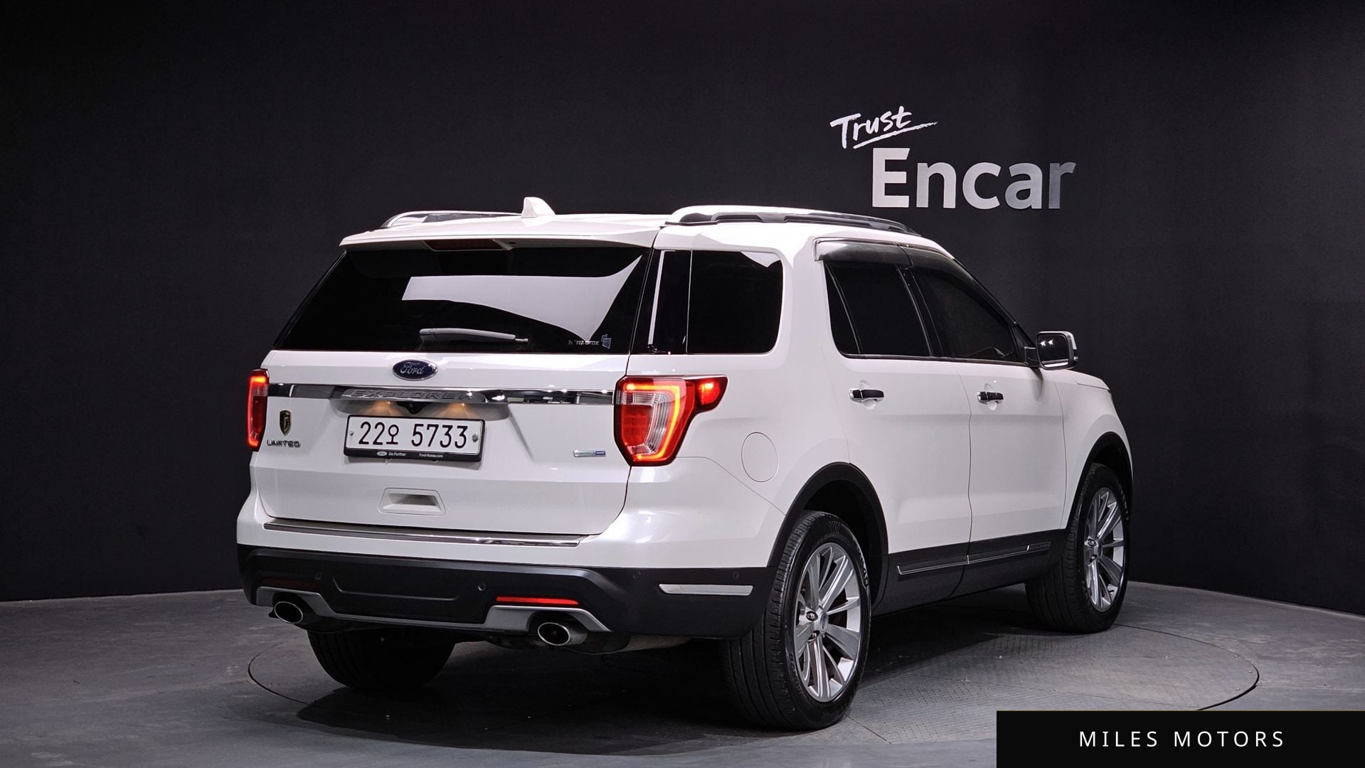 Ford Explorer 2019 — миниатюра 2