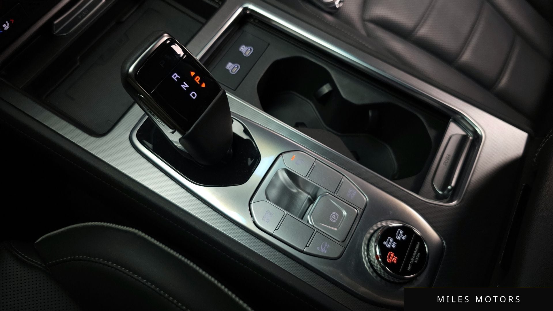 KG Mobility Rexton 2024 — миниатюра 11