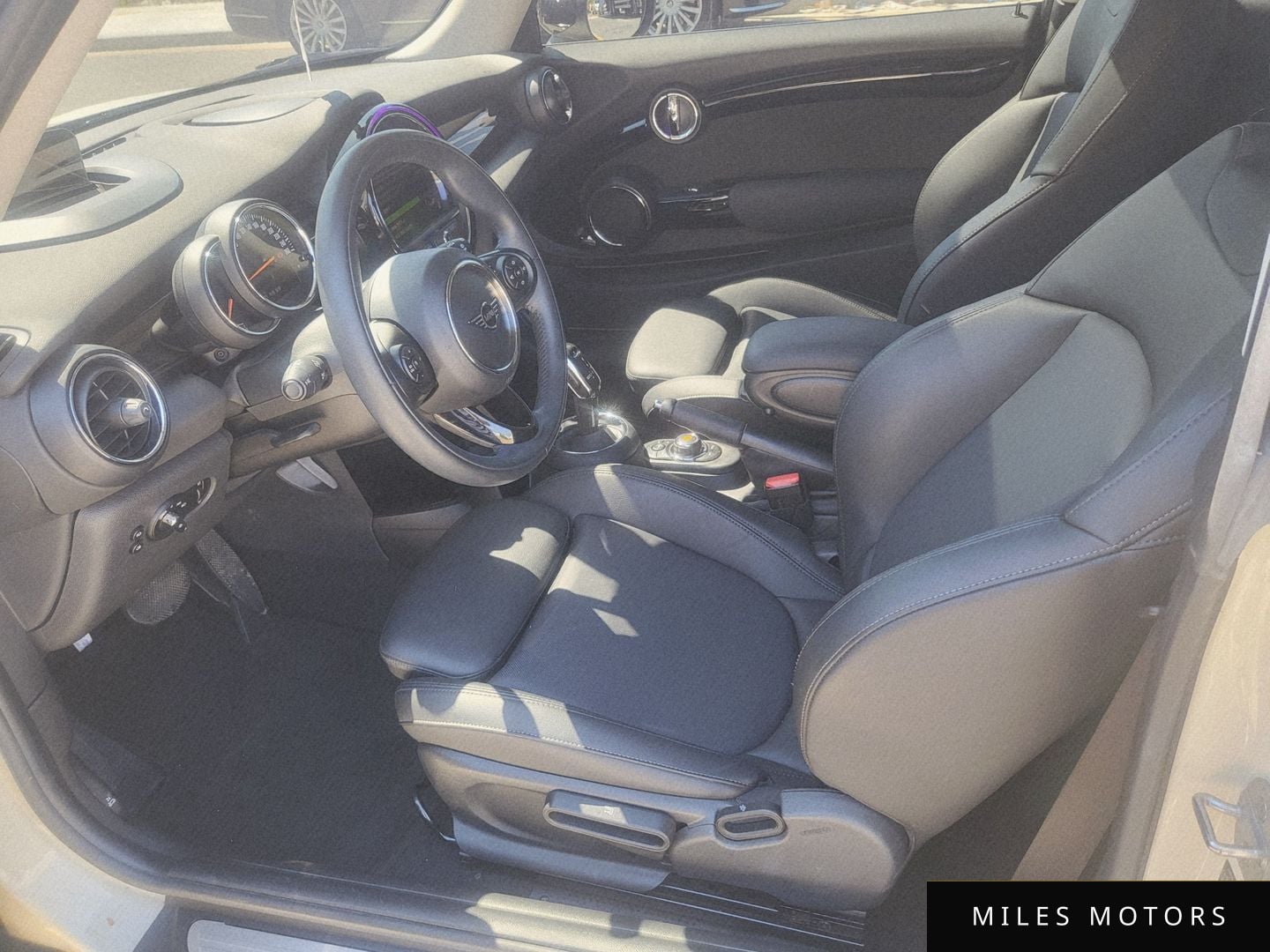MINI Cooper 2020 — миниатюра 8