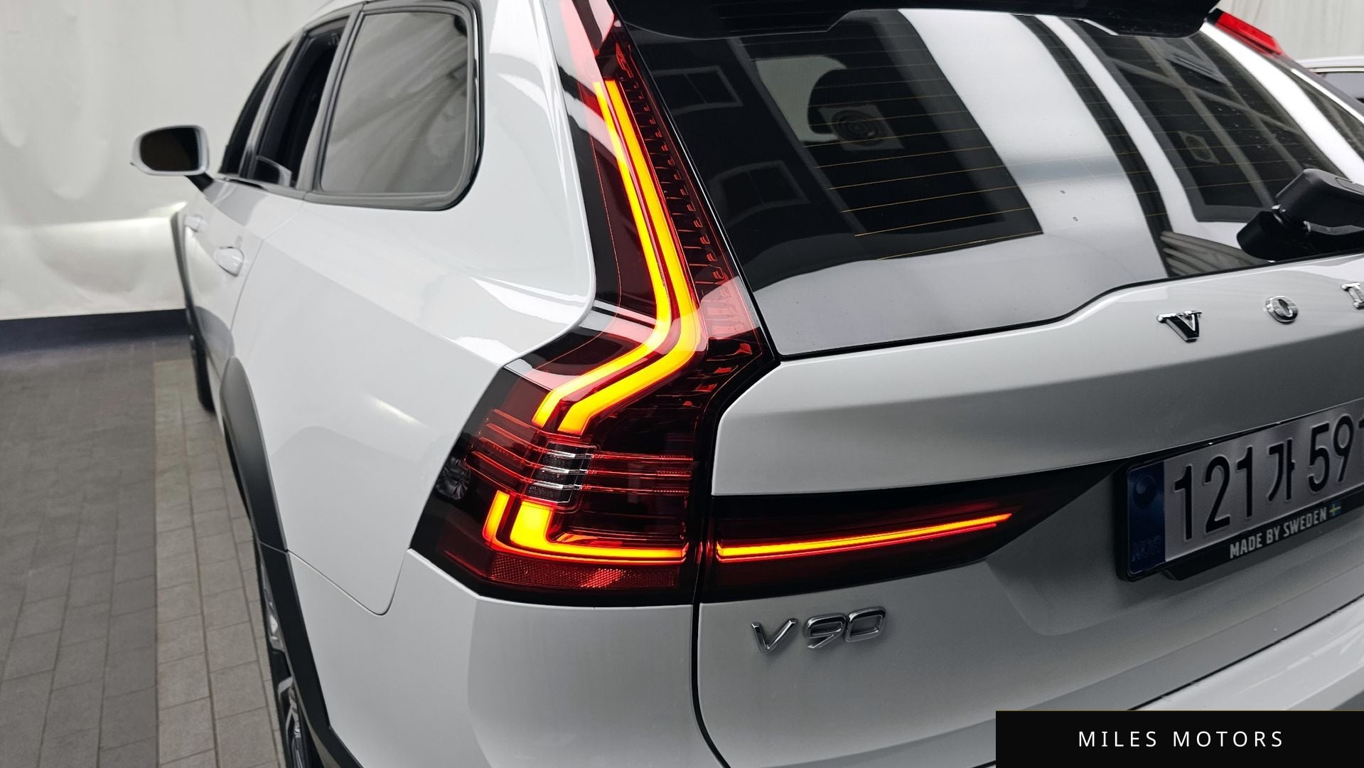 Volvo V90 2021 — миниатюра 9
