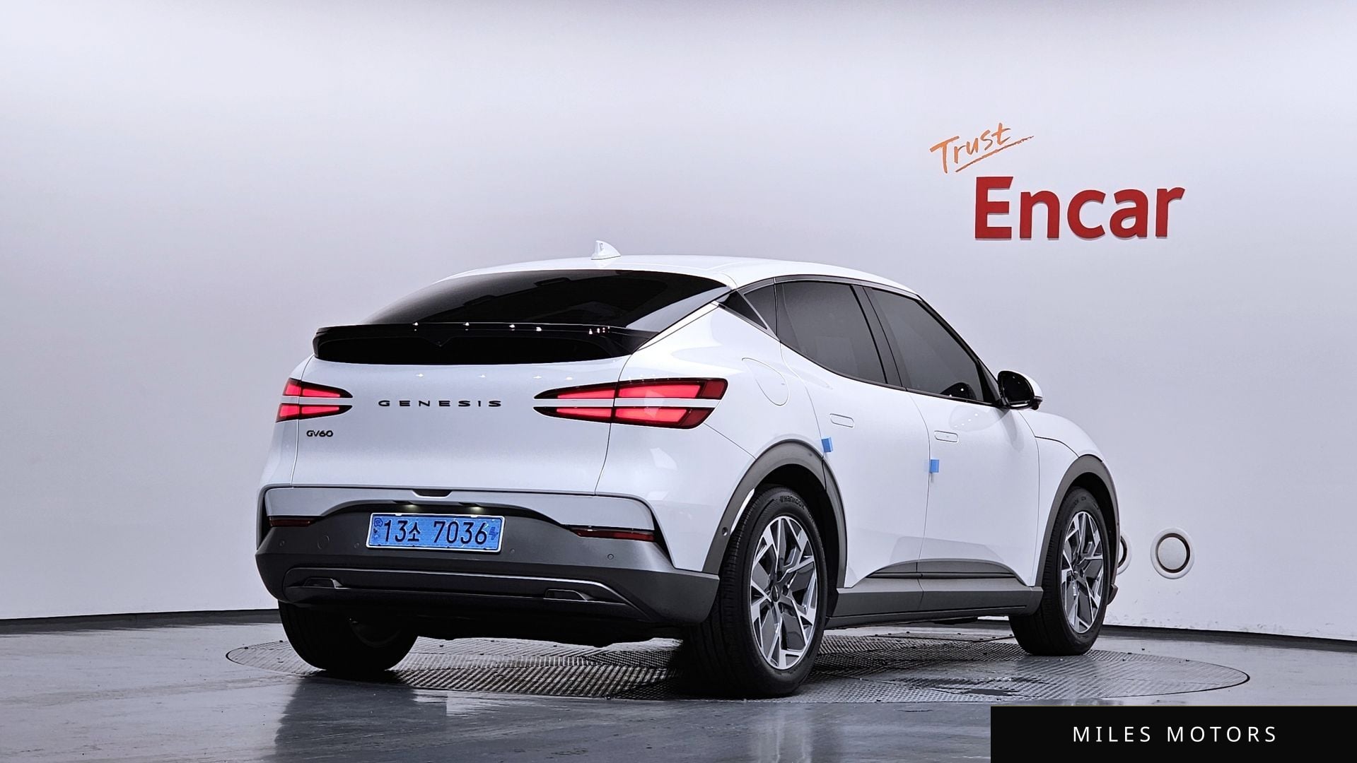 Genesis GV60 2022 — миниатюра 2