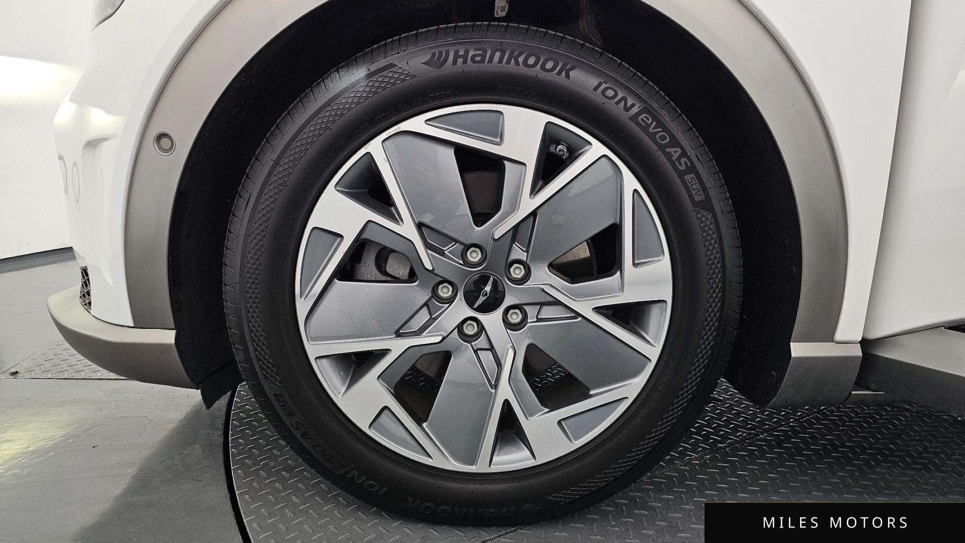 Genesis GV60 2022 — миниатюра 5