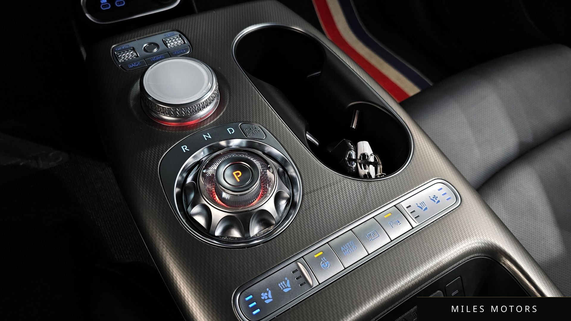 Genesis GV60 2022 — миниатюра 12