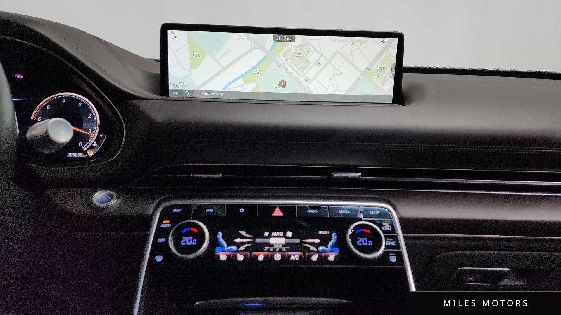 Genesis GV80 2021 — миниатюра 12