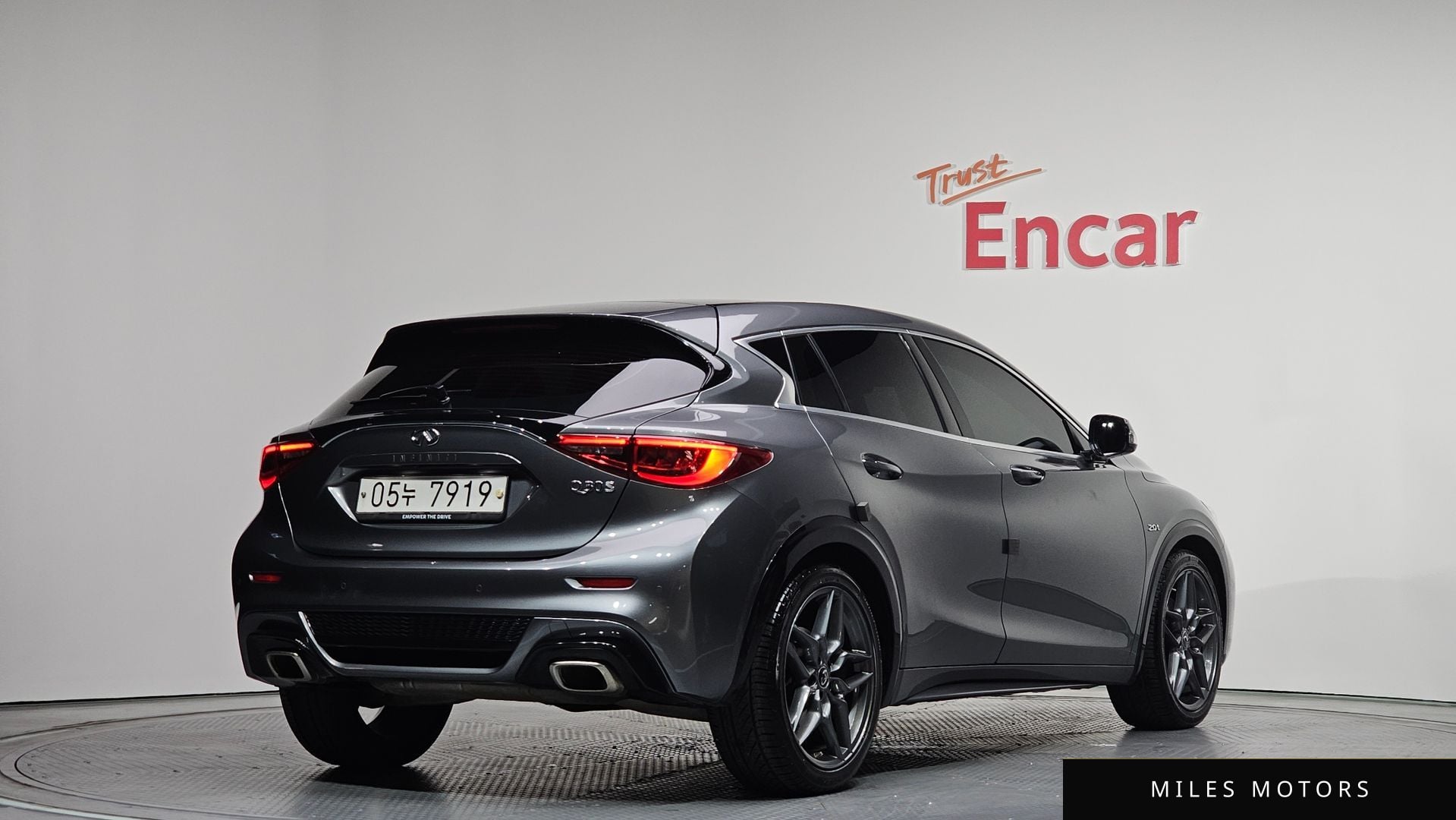 Infiniti Q30 2019 — миниатюра 2