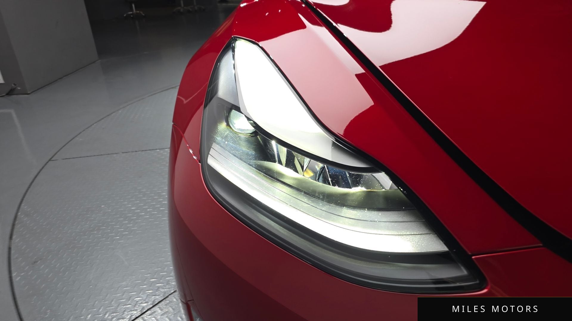 Tesla Model 3 2021 — миниатюра 8