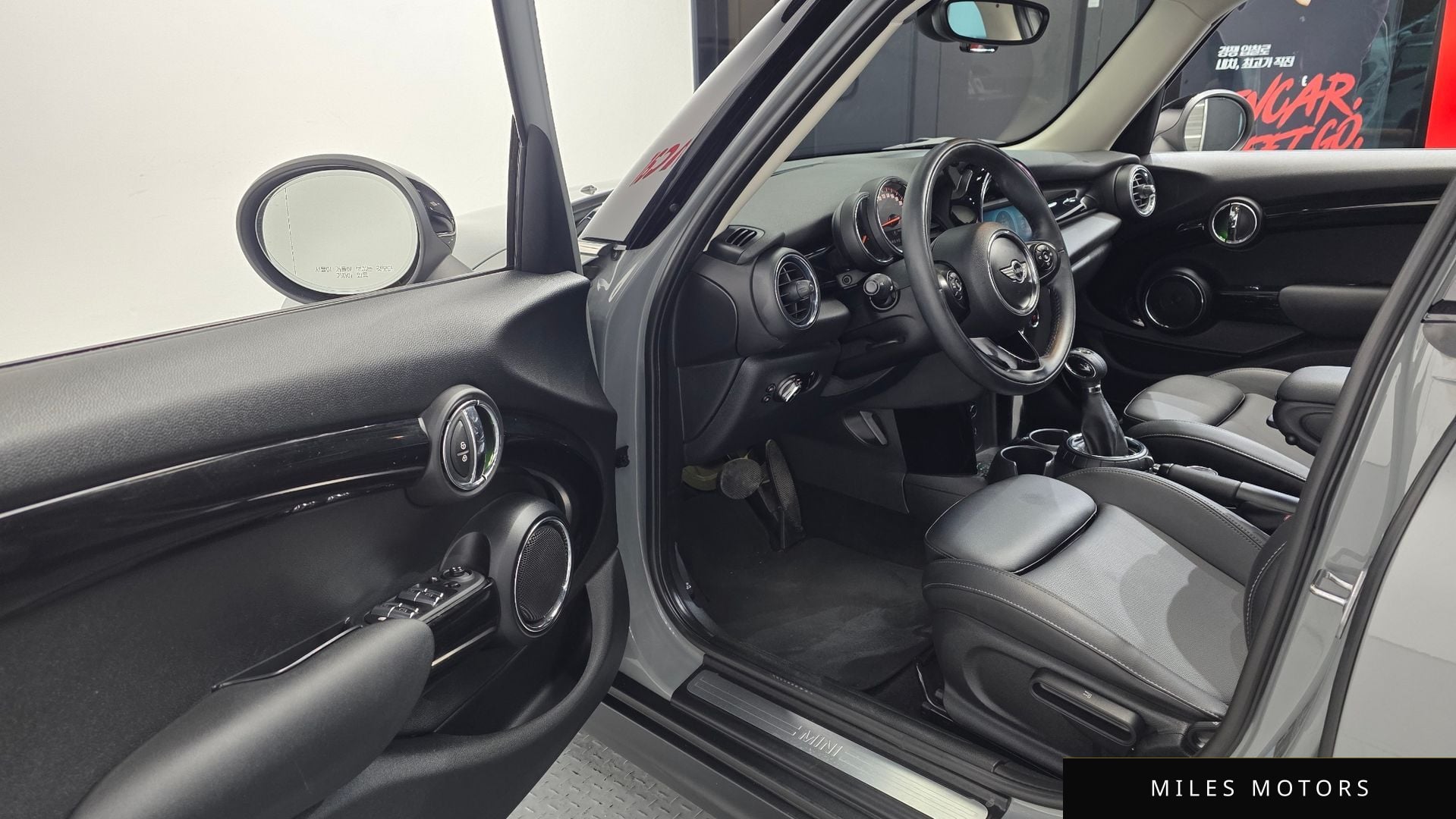 MINI Cooper 2016 — миниатюра 10