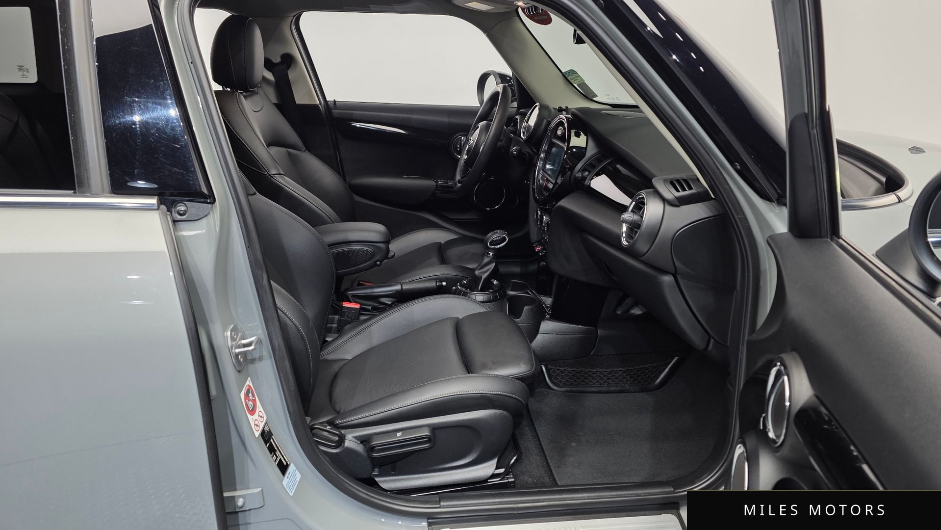 MINI Cooper 2016 — миниатюра 11