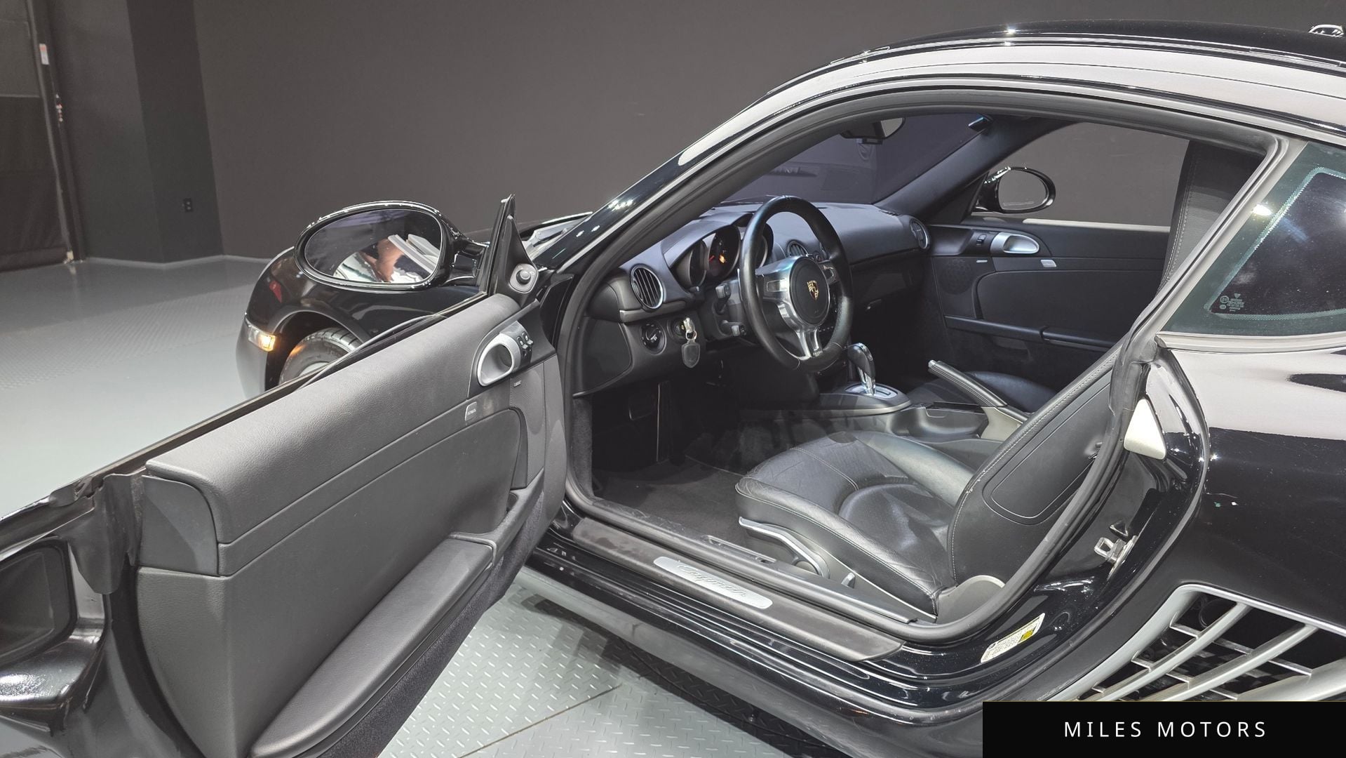 Porsche Cayman 2010 — миниатюра 10