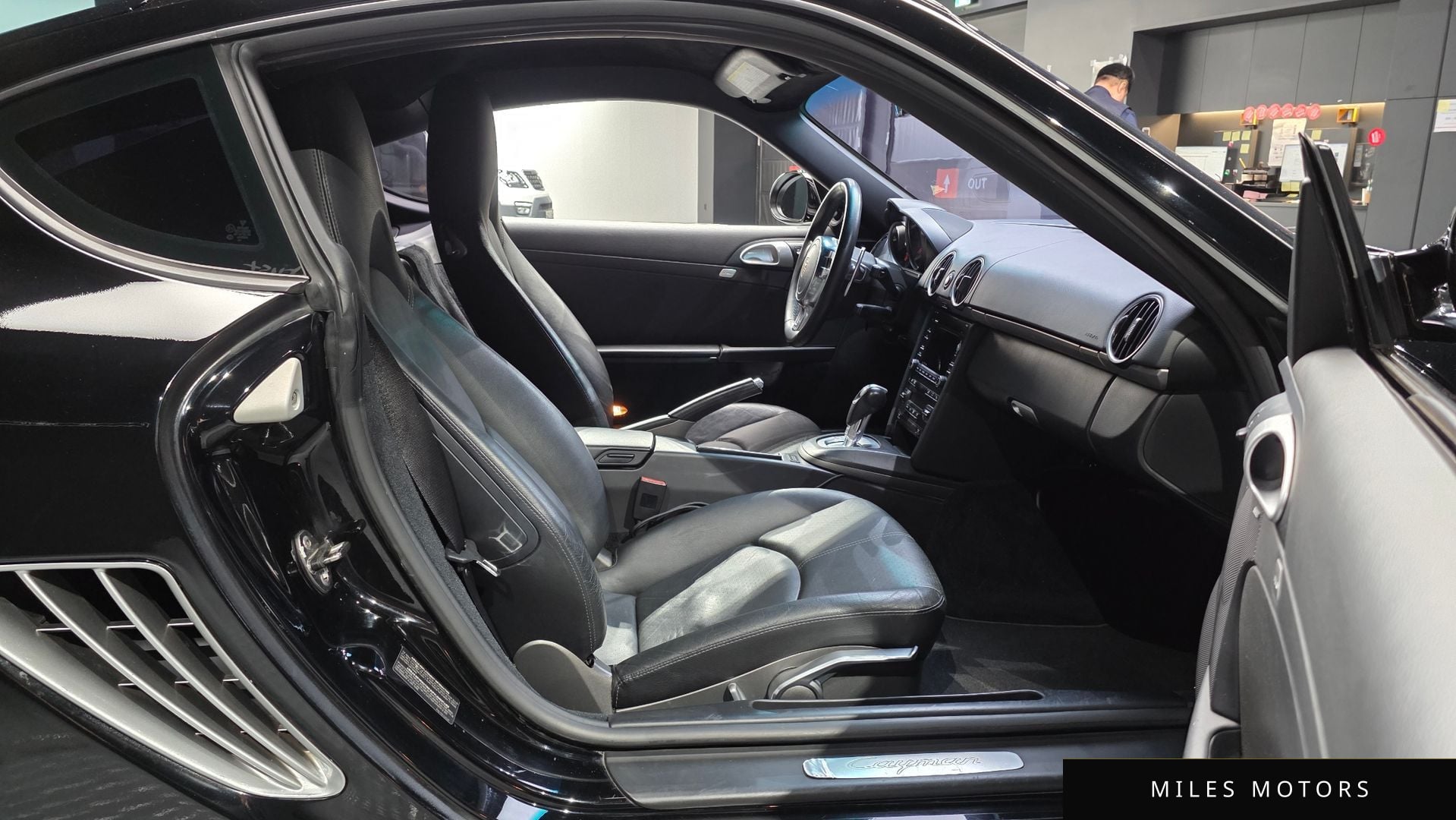 Porsche Cayman 2010 — миниатюра 11