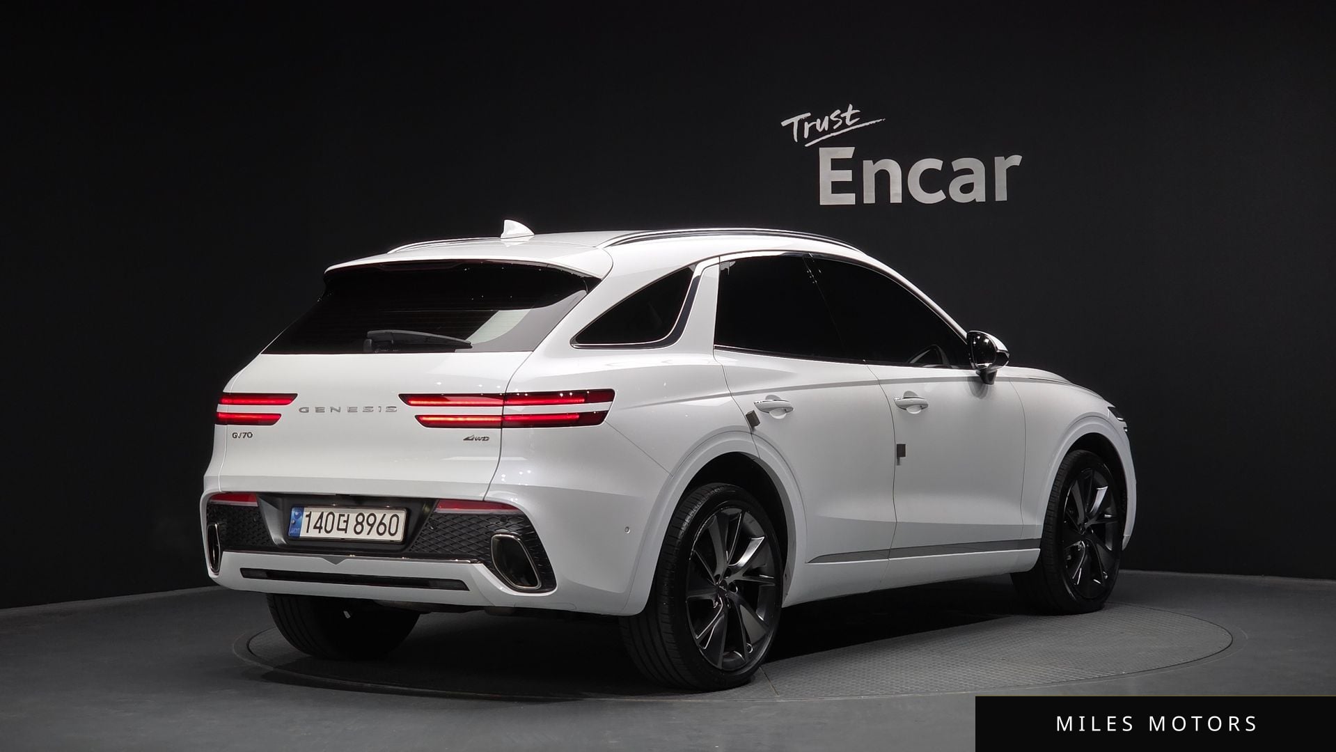 Genesis GV70 2021 — миниатюра 2