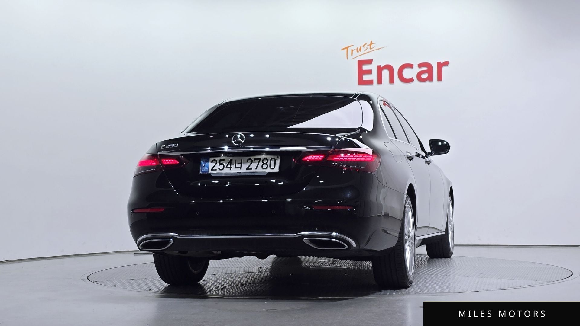 Mercedes-Benz E-Class W213 2021 — миниатюра 4