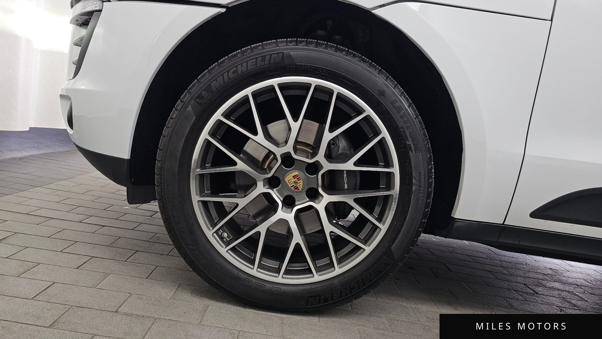 Porsche Macan 2018 — миниатюра 5