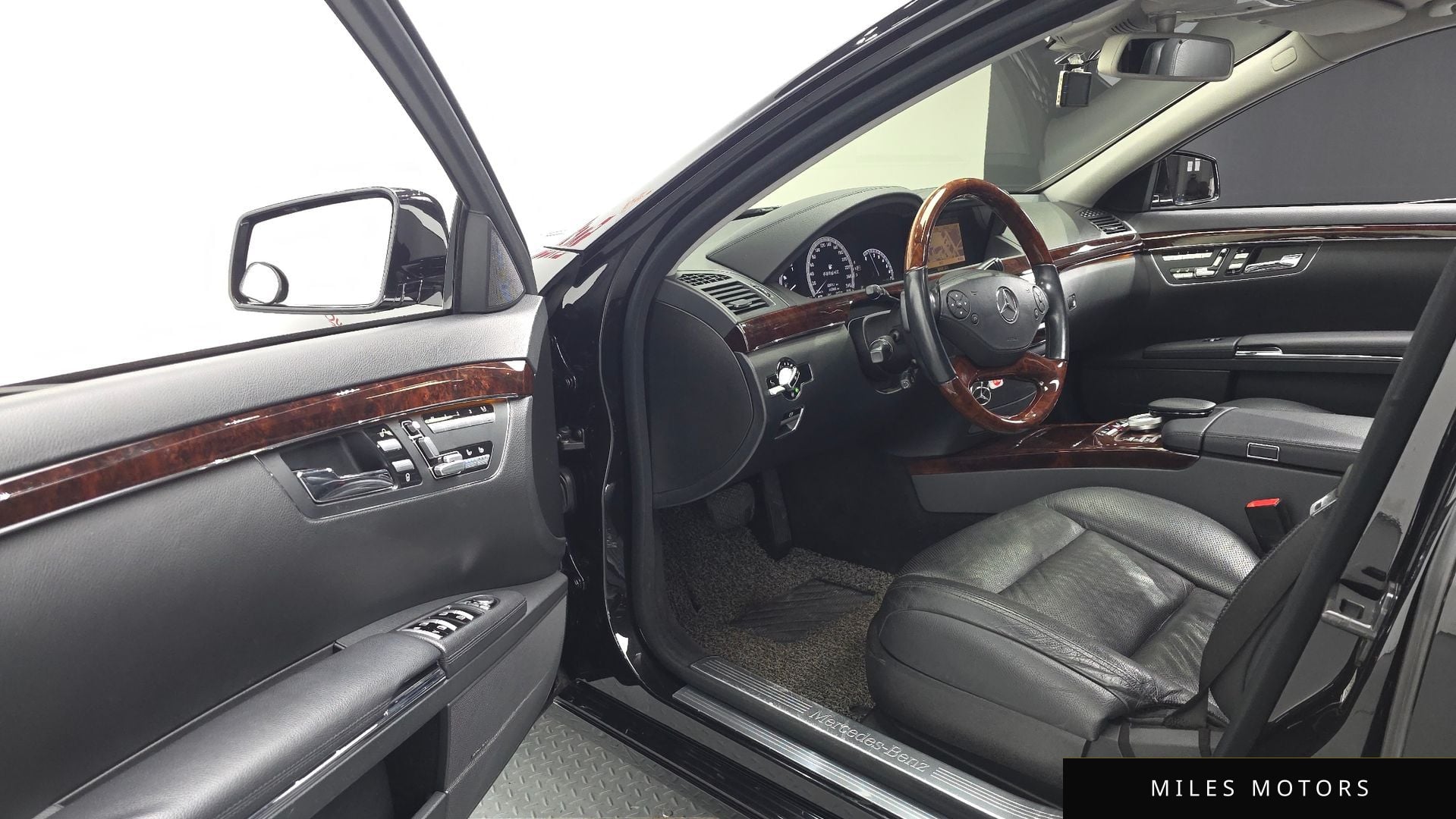Mercedes-Benz S-Class W221 2010 — миниатюра 11