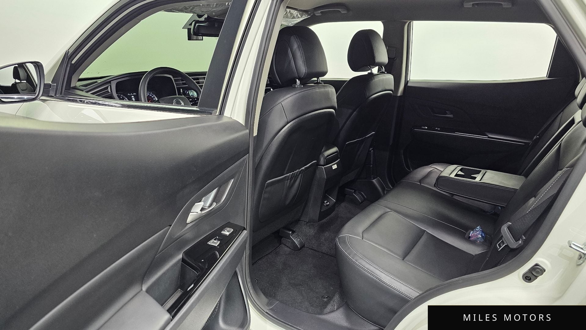 KG Mobility Beautiful Korando 2024 — миниатюра 11