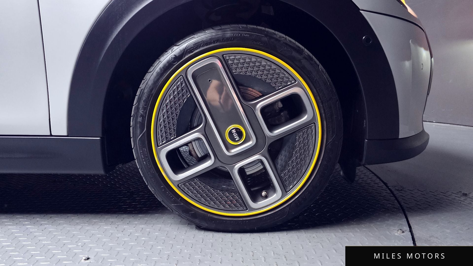 MINI Cooper 2022 — миниатюра 5