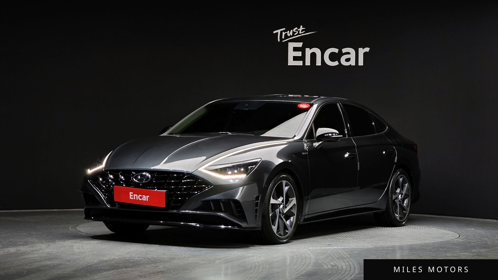 Hyundai Sonata 2020 — фото 1 из 12