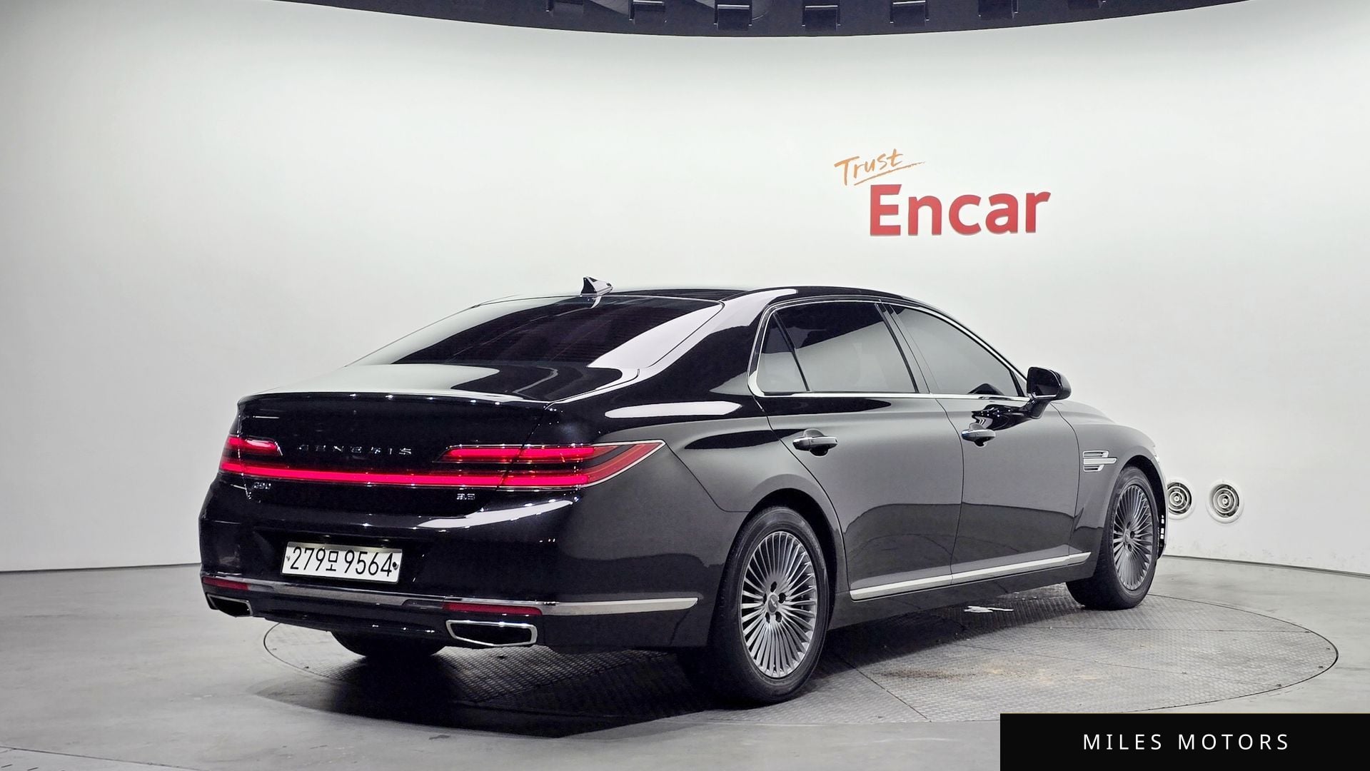 Genesis G90 2019 — миниатюра 2