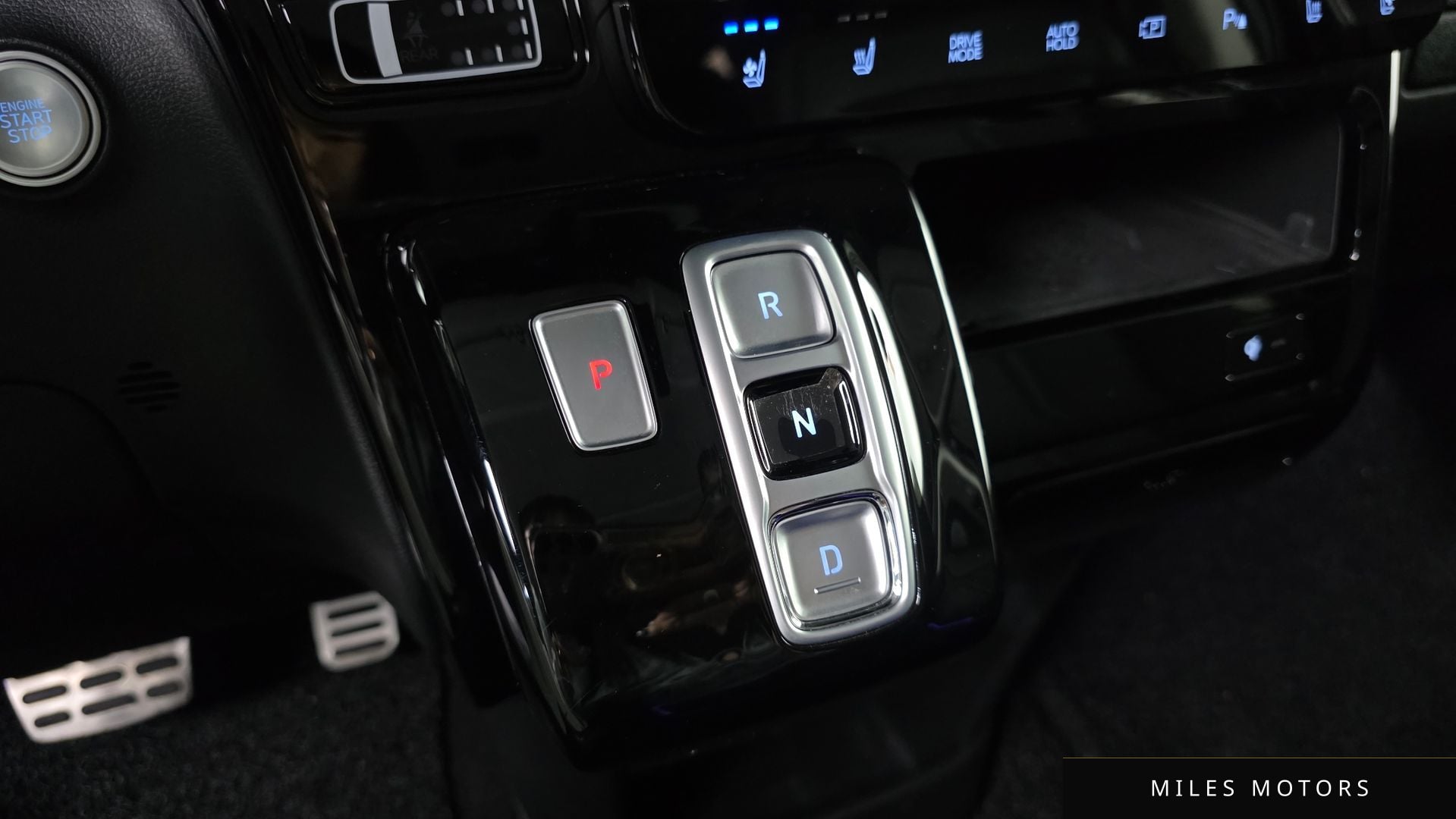 Hyundai Staria 2023 — миниатюра 12