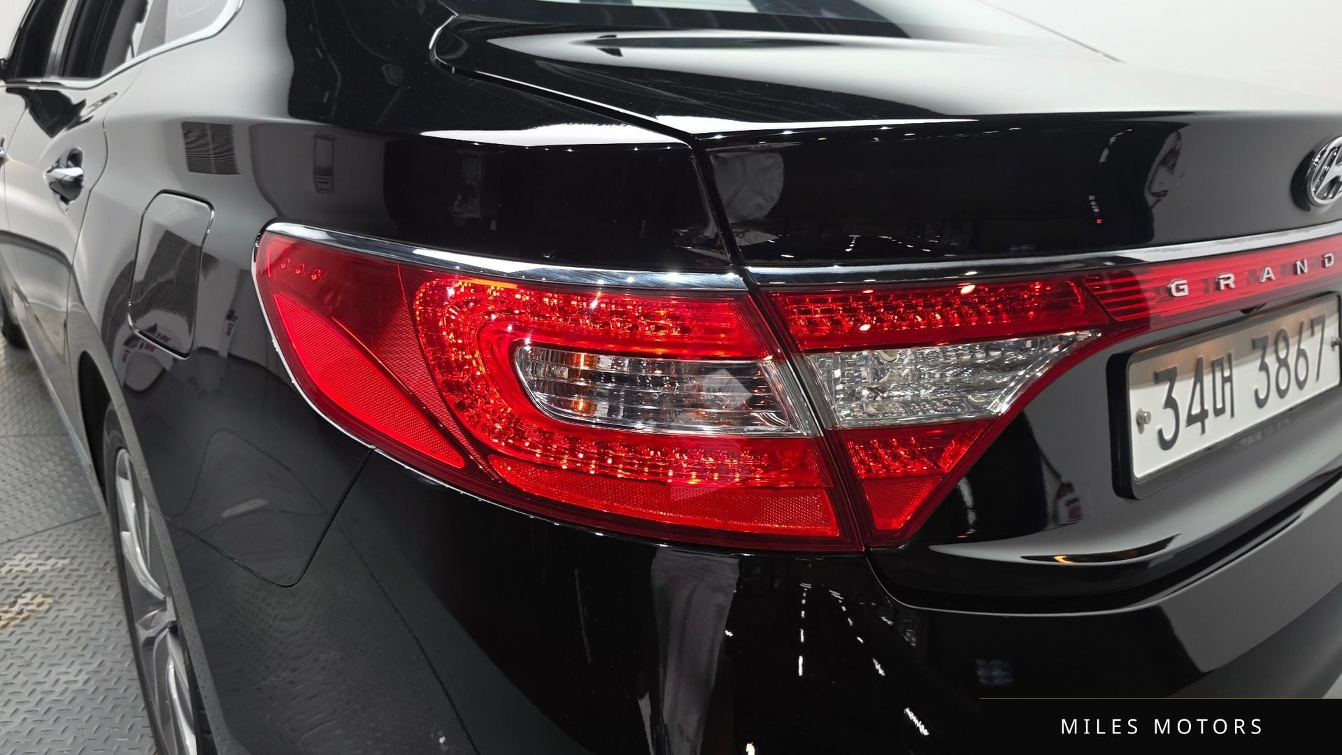 Hyundai Grandeur 2015 — миниатюра 9