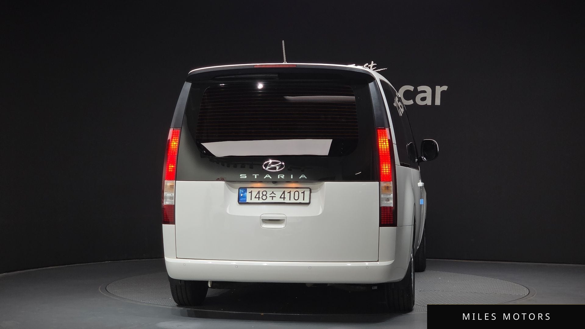 Hyundai Staria 2022 — миниатюра 4