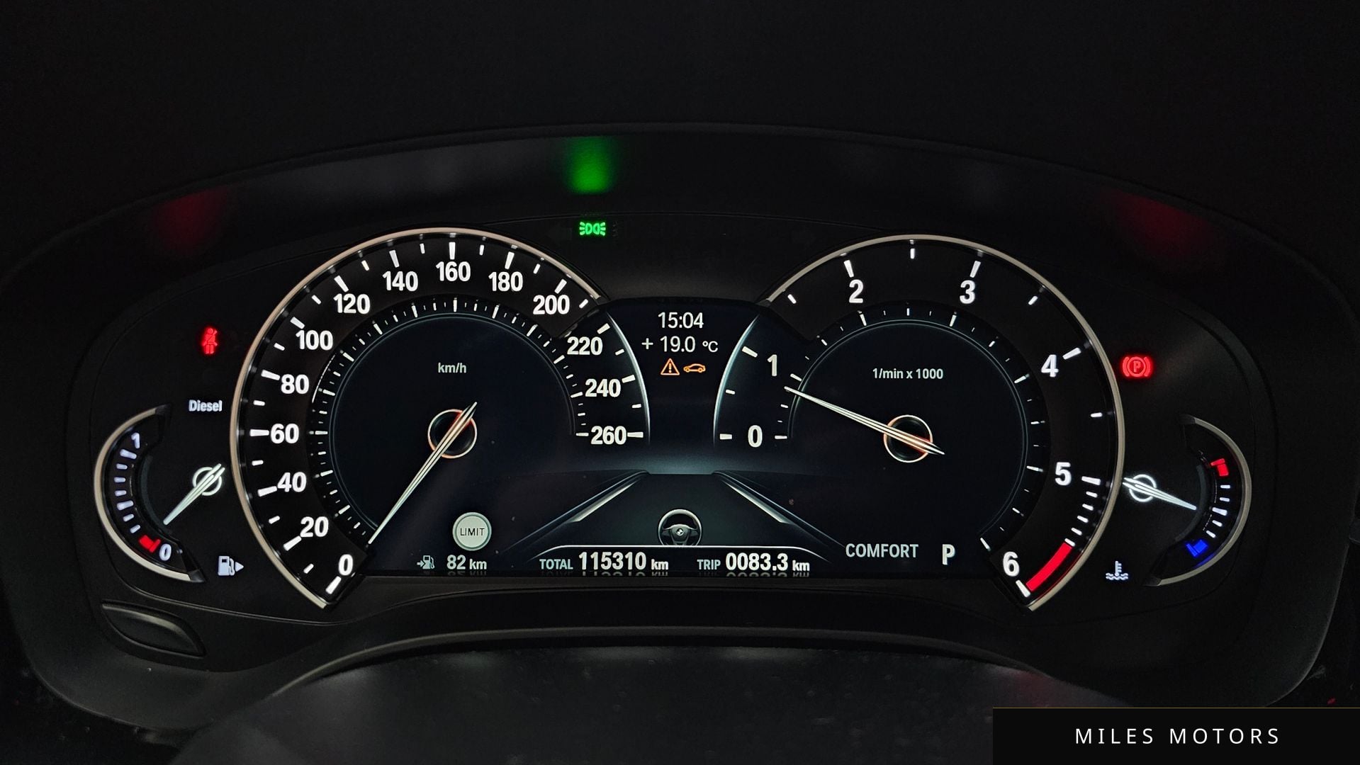 BMW 5 Series (G30) 2018 — миниатюра 11
