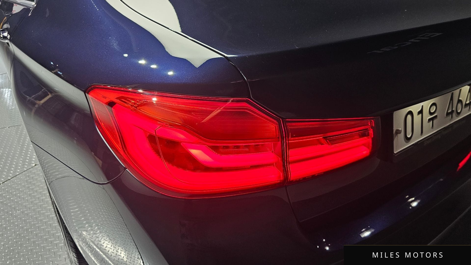 BMW 5 Series (G30) 2018 — миниатюра 9