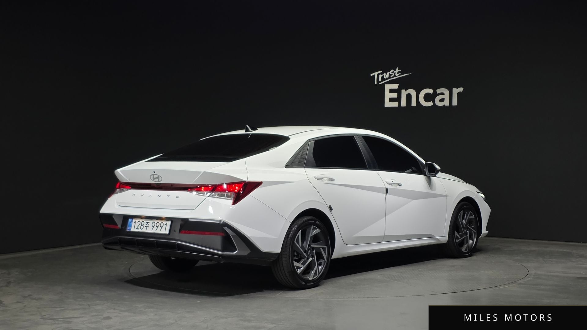 Hyundai AVANTE 2025 — миниатюра 2