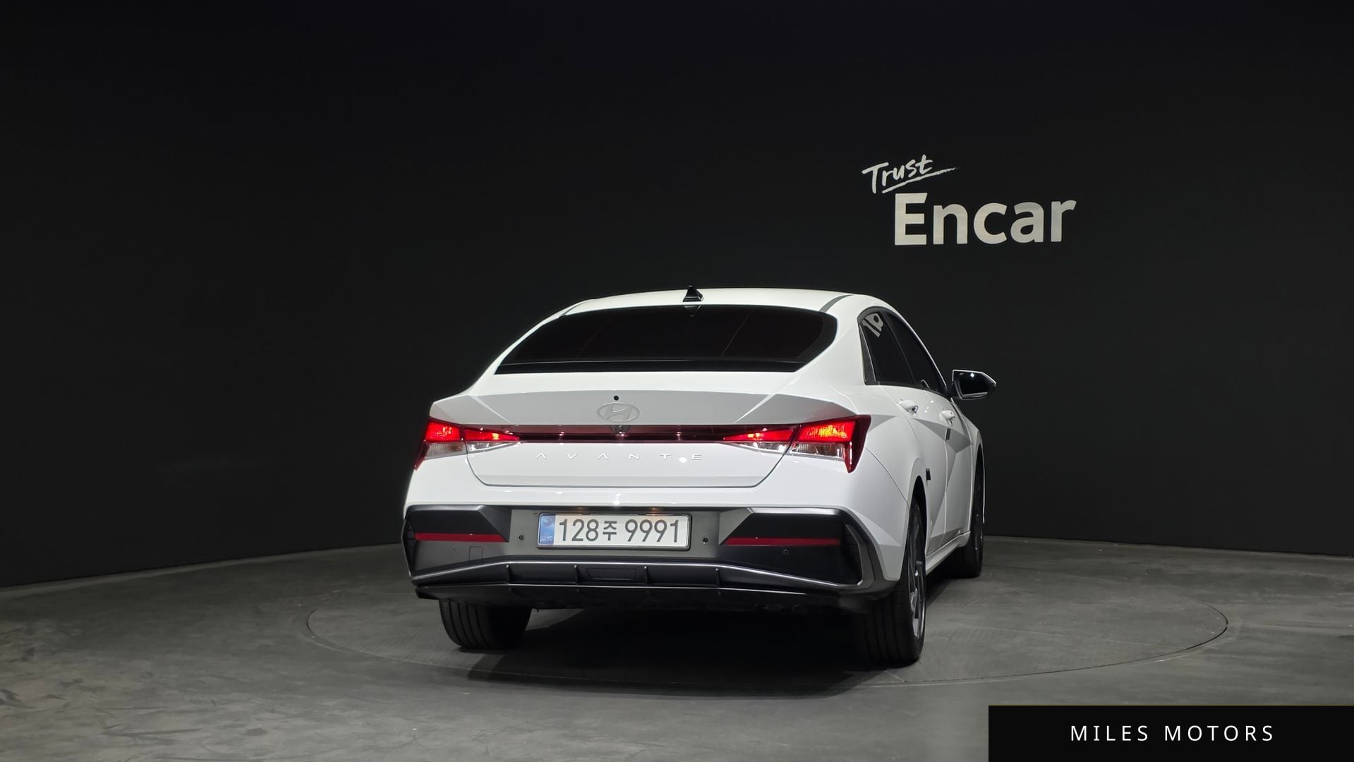 Hyundai AVANTE 2025 — миниатюра 4