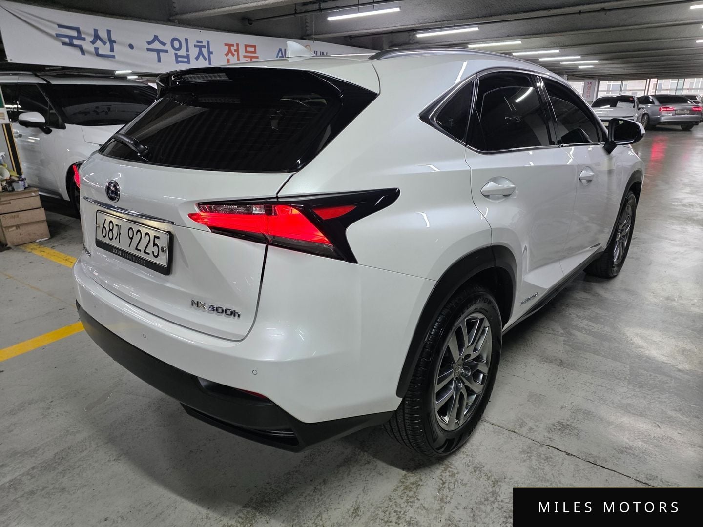 Лексус NX300h 2015 — миниатюра 2