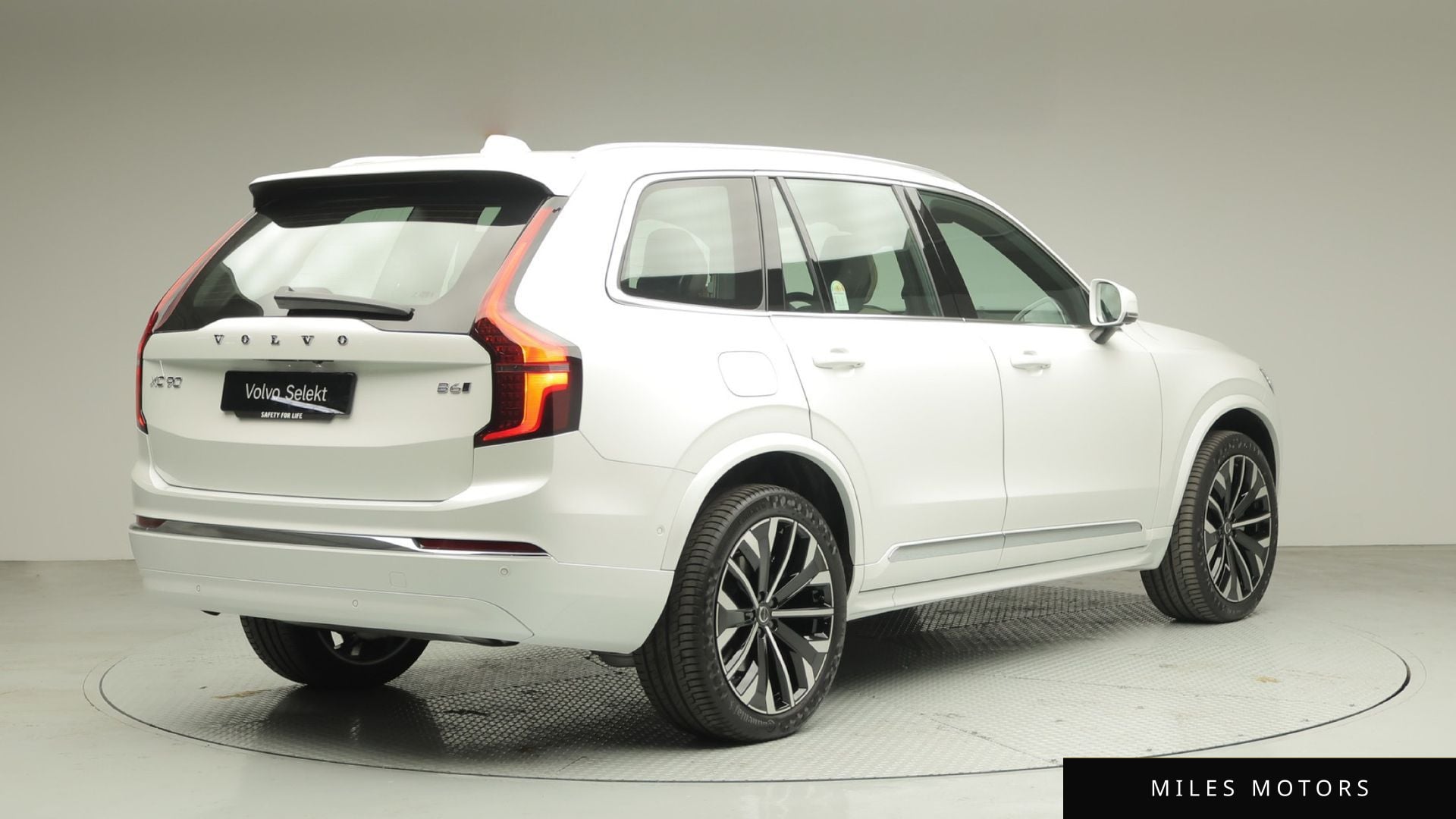 Volvo XC90 2026 — миниатюра 4
