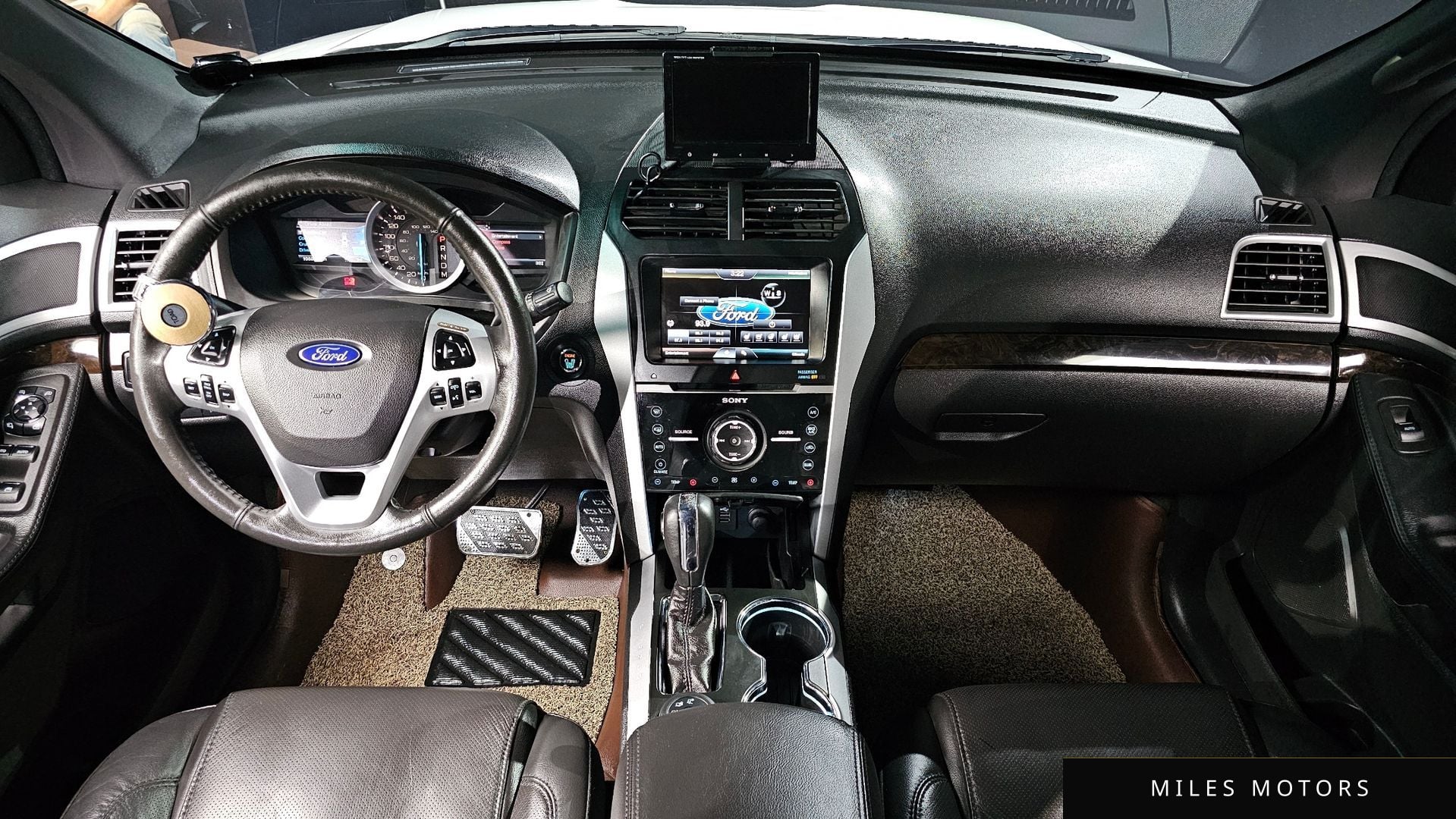 Ford Explorer 2015 — миниатюра 7