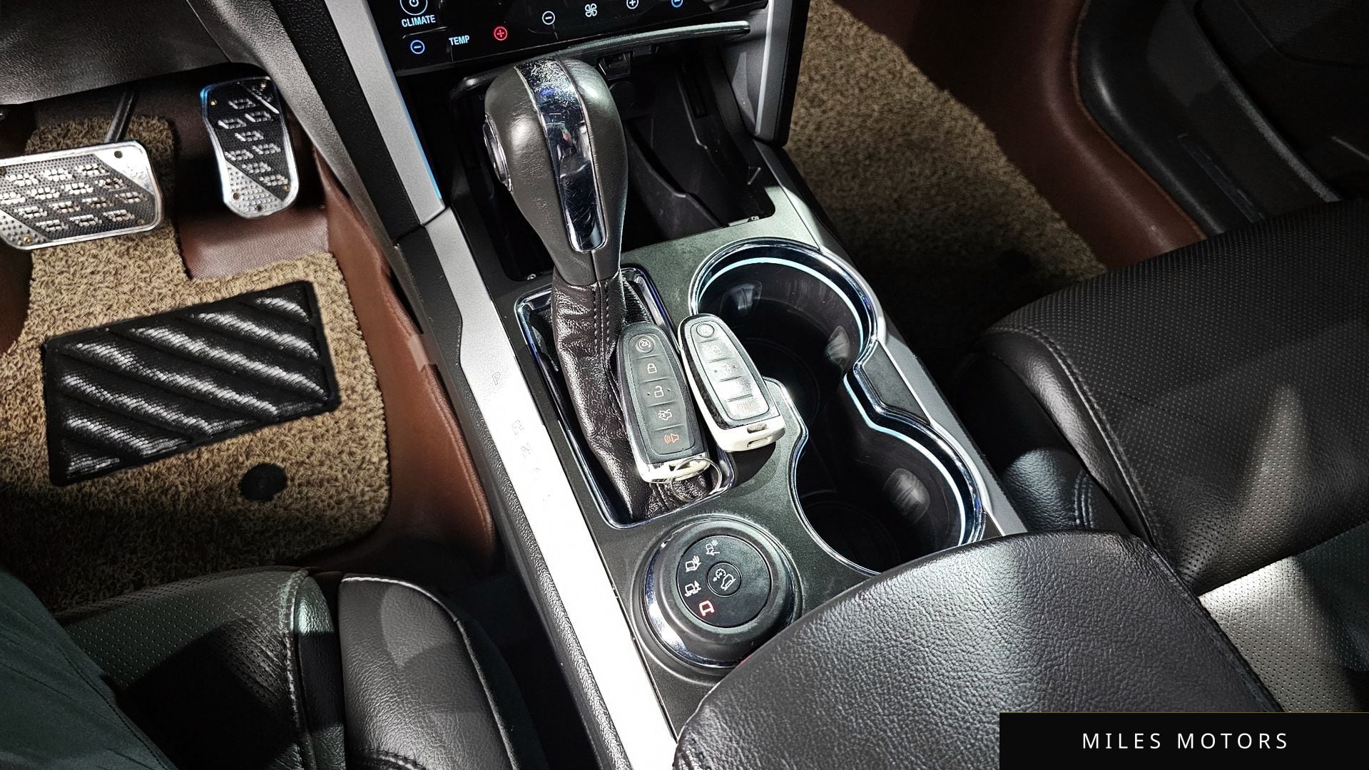 Ford Explorer 2015 — миниатюра 9