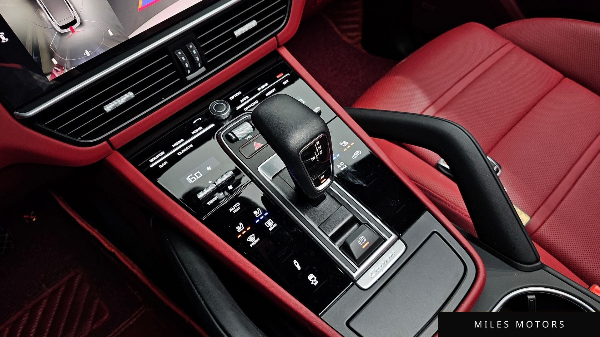 Porsche Cayenne 2023 — миниатюра 12
