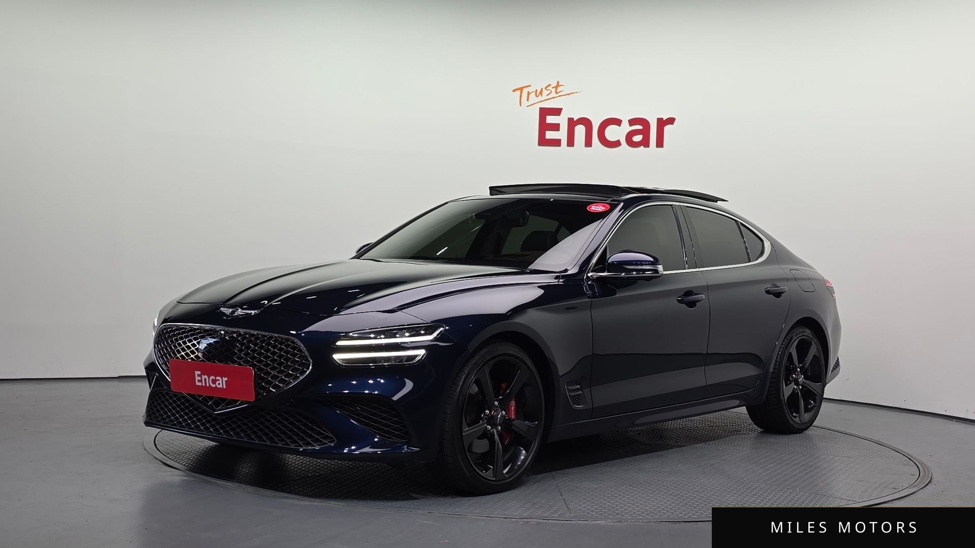 Genesis G70 2021 — фото 1 из 12