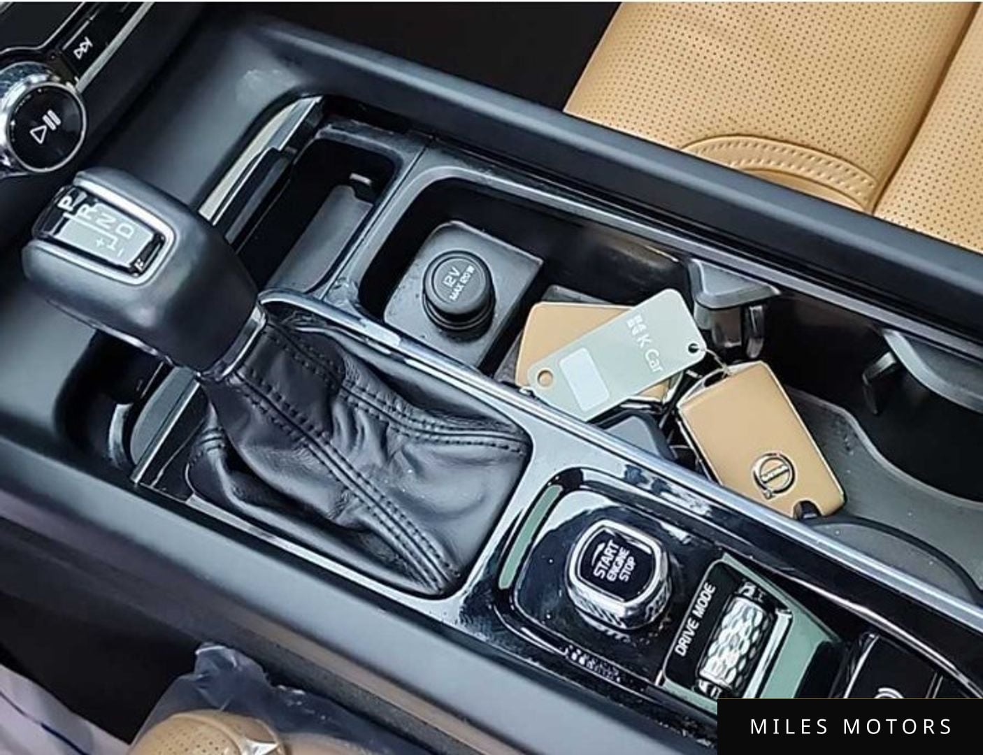 Volvo XC60 2018 — миниатюра 8