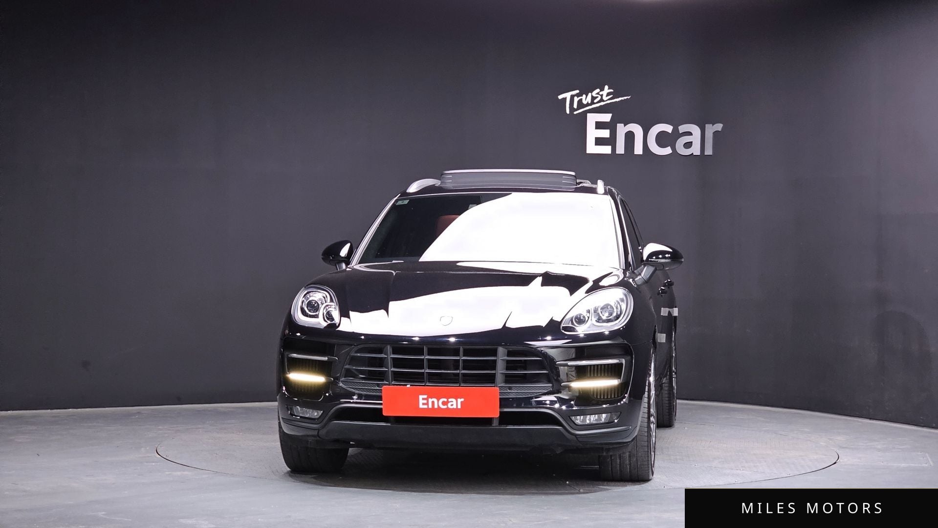 Porsche Macan 2016 — миниатюра 3