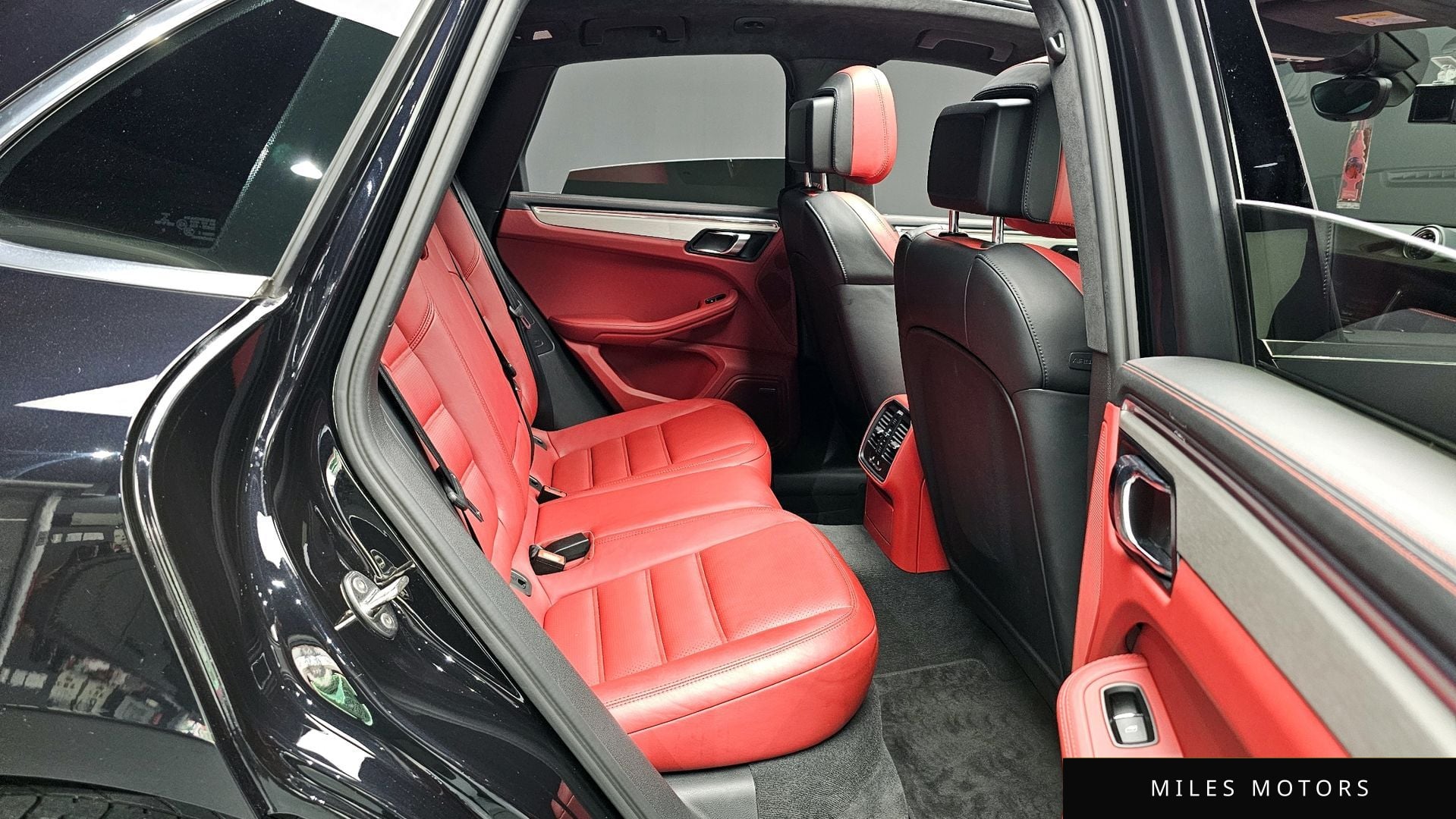 Porsche Macan 2016 — миниатюра 11
