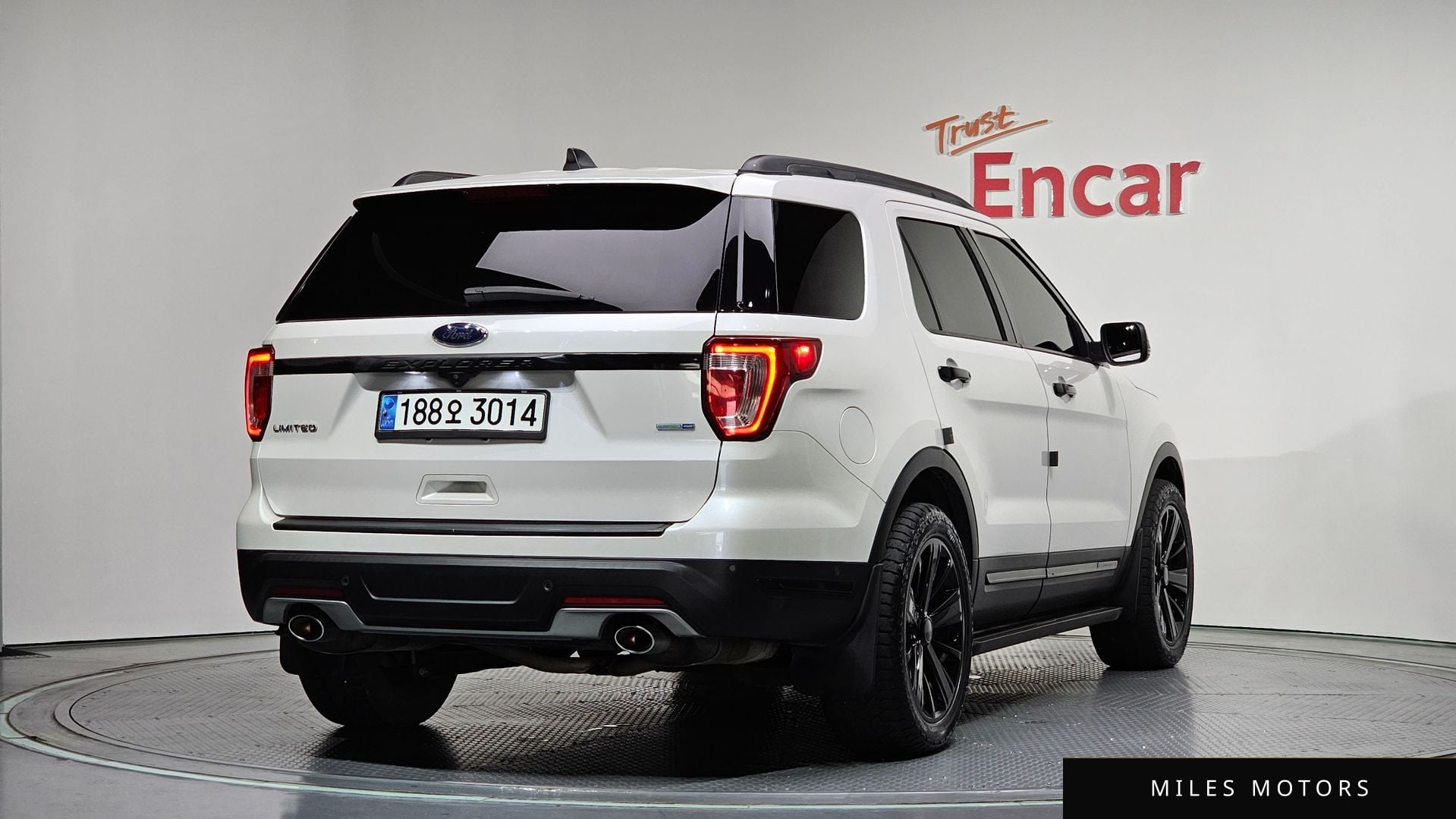 Ford Explorer 2019 — миниатюра 2