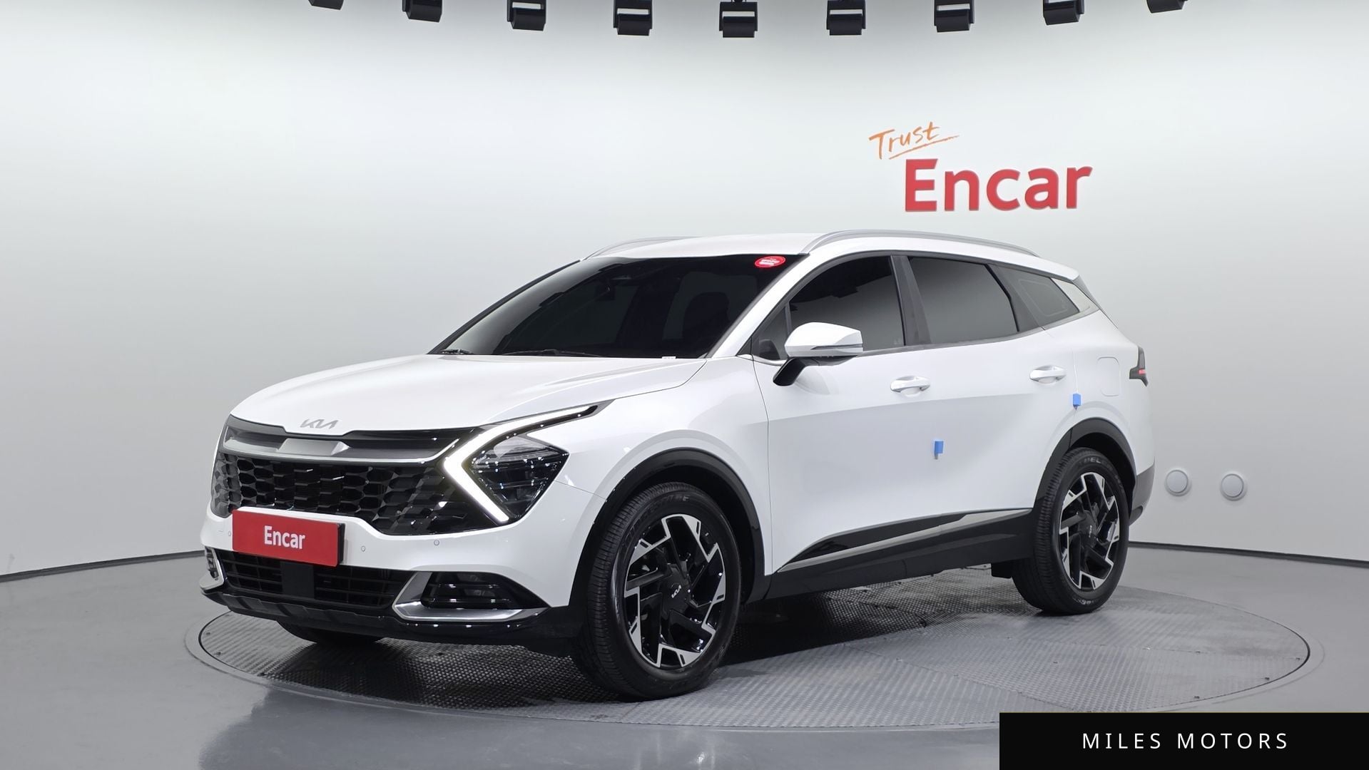 Kia Sportage 2022 — фото 1 из 12